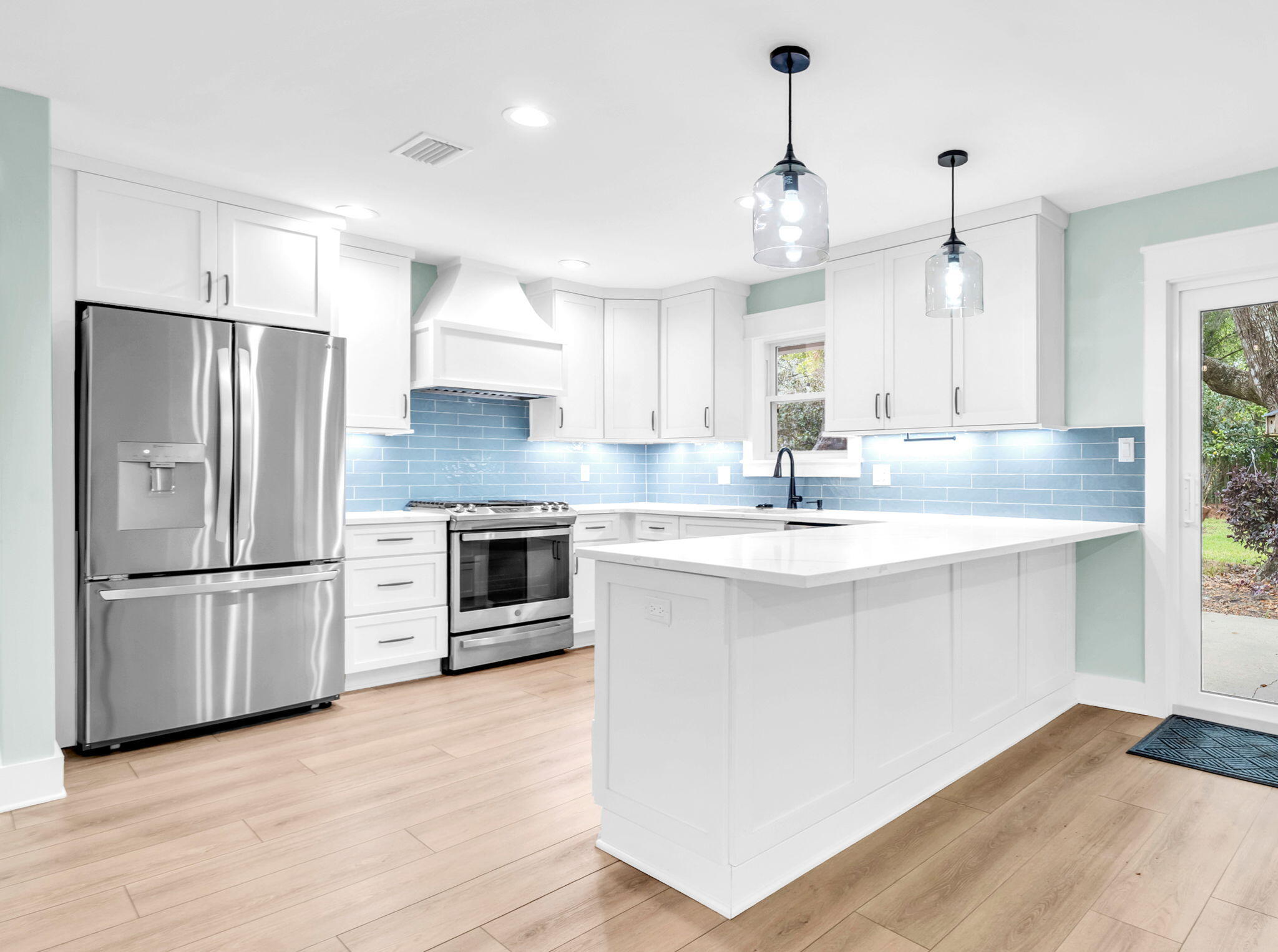 EASTWOOD 6TH ADDN LOT 12 BLK J - Residential