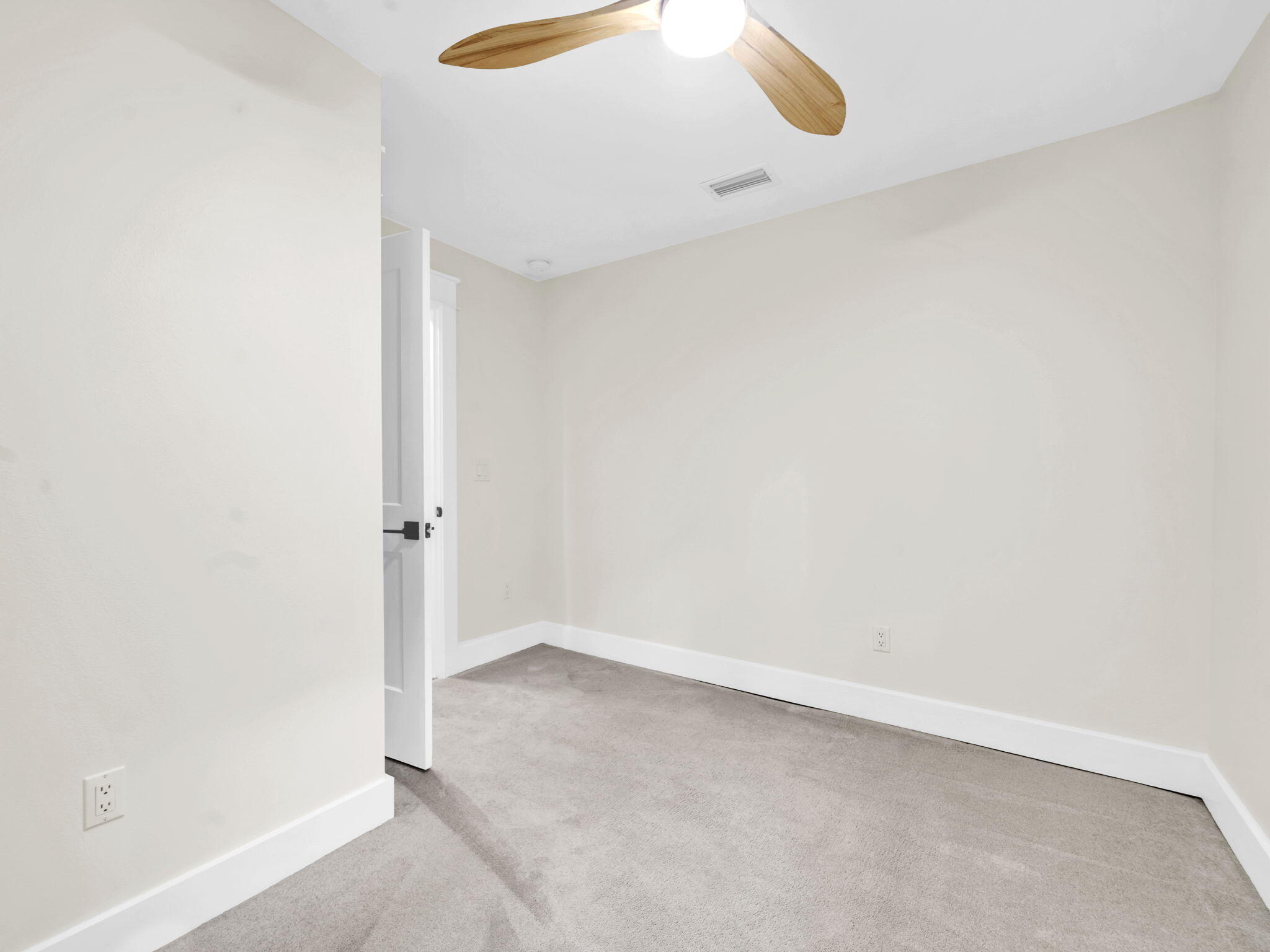 EASTWOOD 6TH ADDN LOT 12 BLK J - Residential