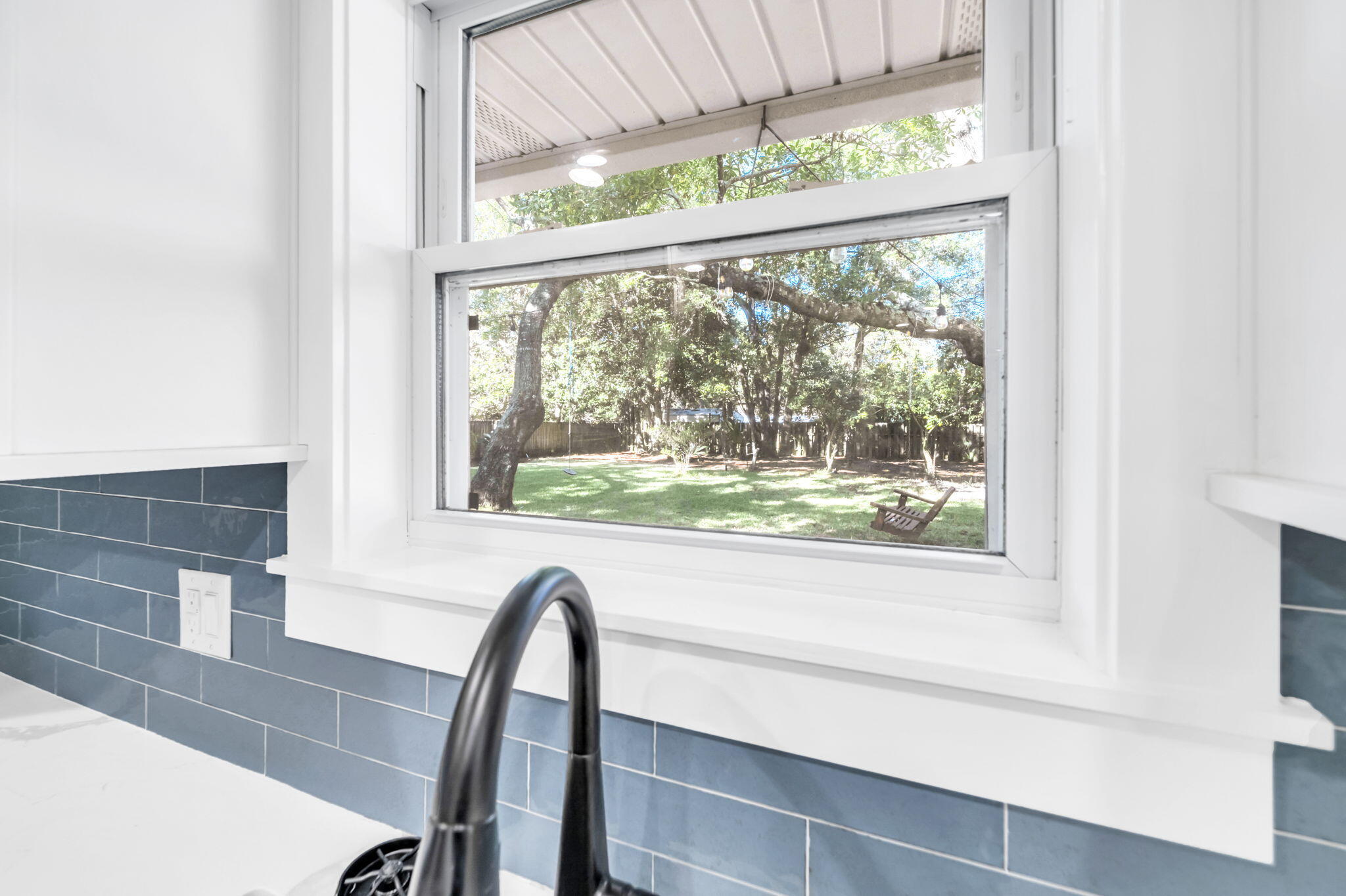 EASTWOOD 6TH ADDN LOT 12 BLK J - Residential