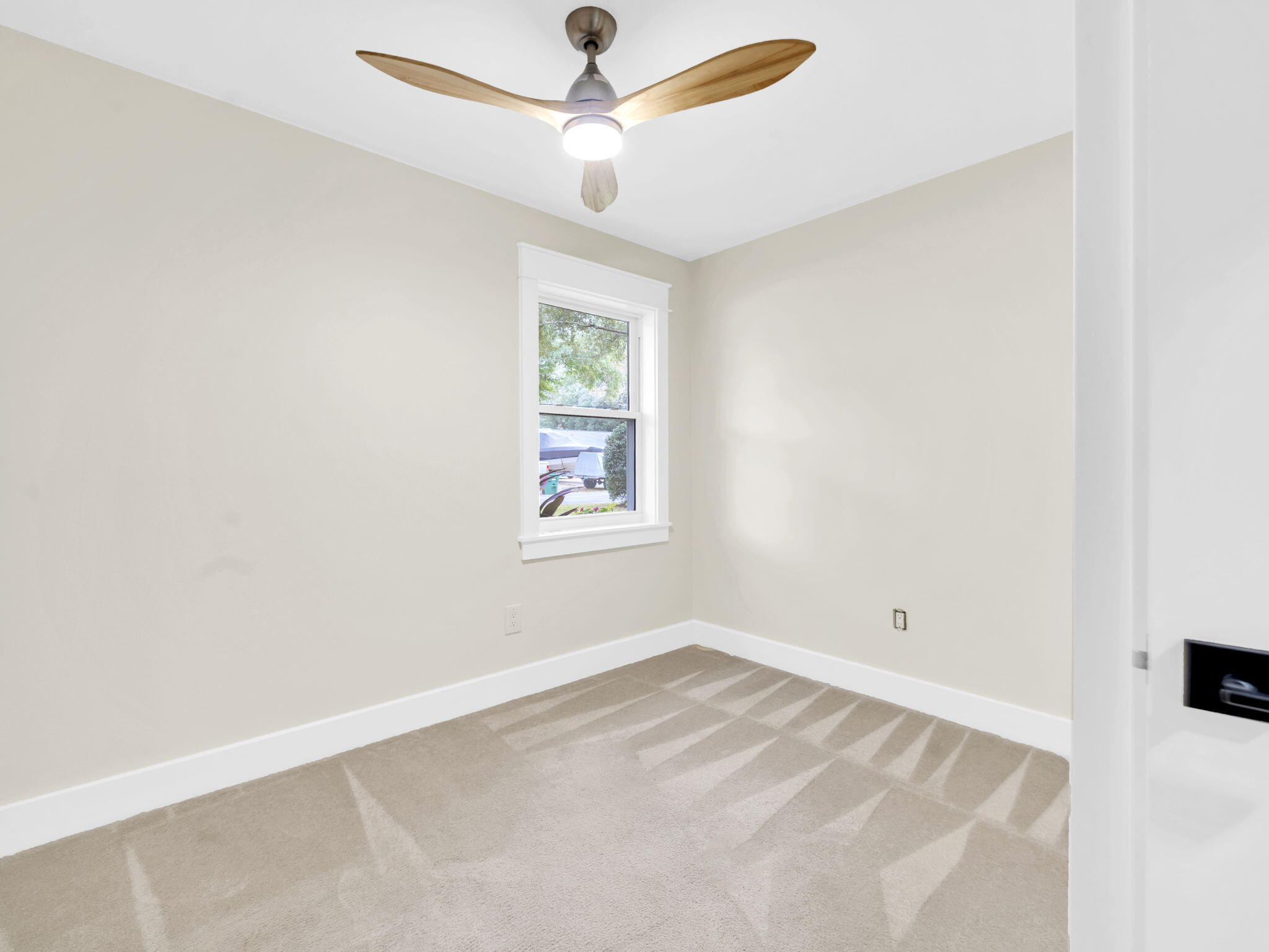 EASTWOOD 6TH ADDN LOT 12 BLK J - Residential