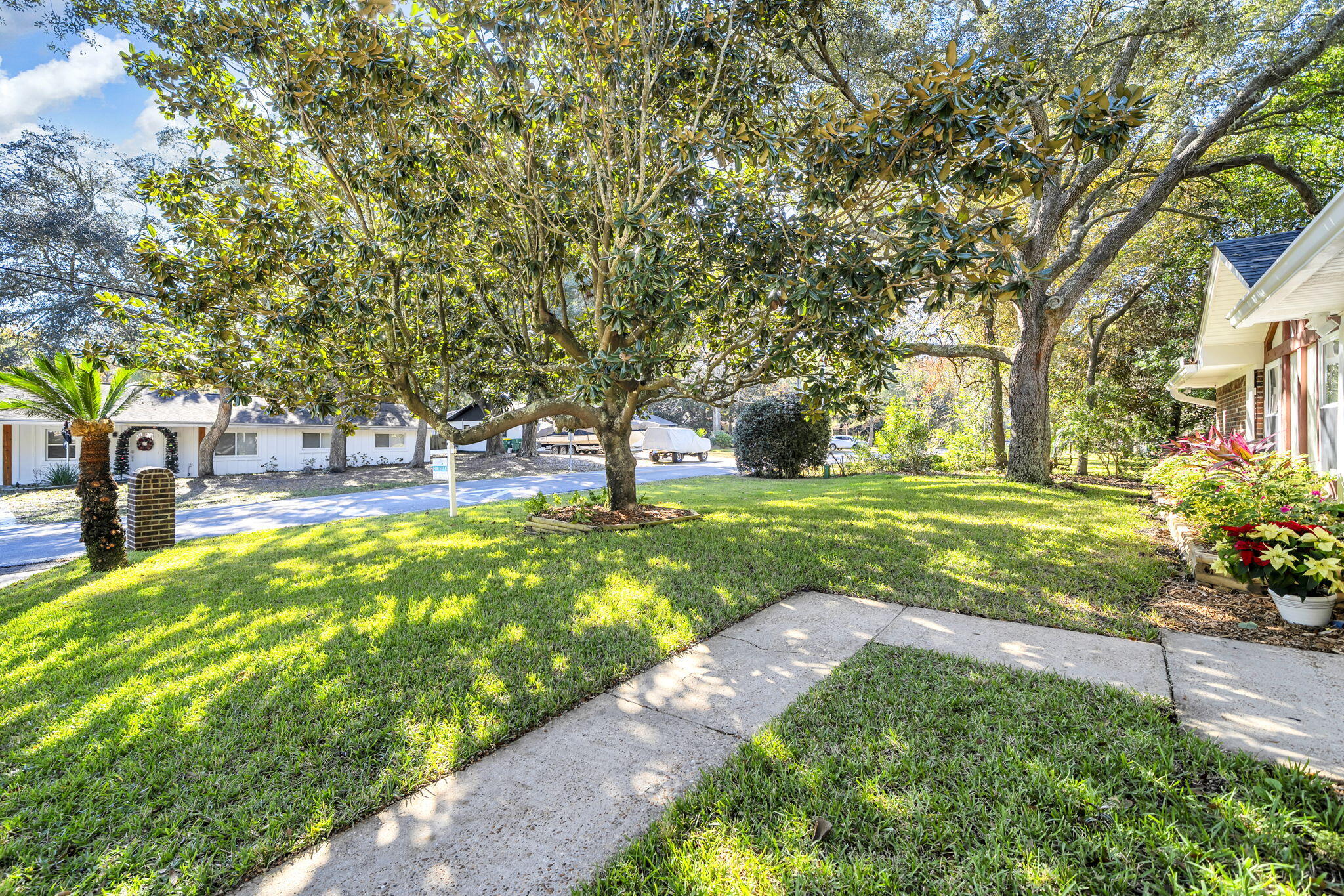 EASTWOOD 6TH ADDN LOT 12 BLK J - Residential