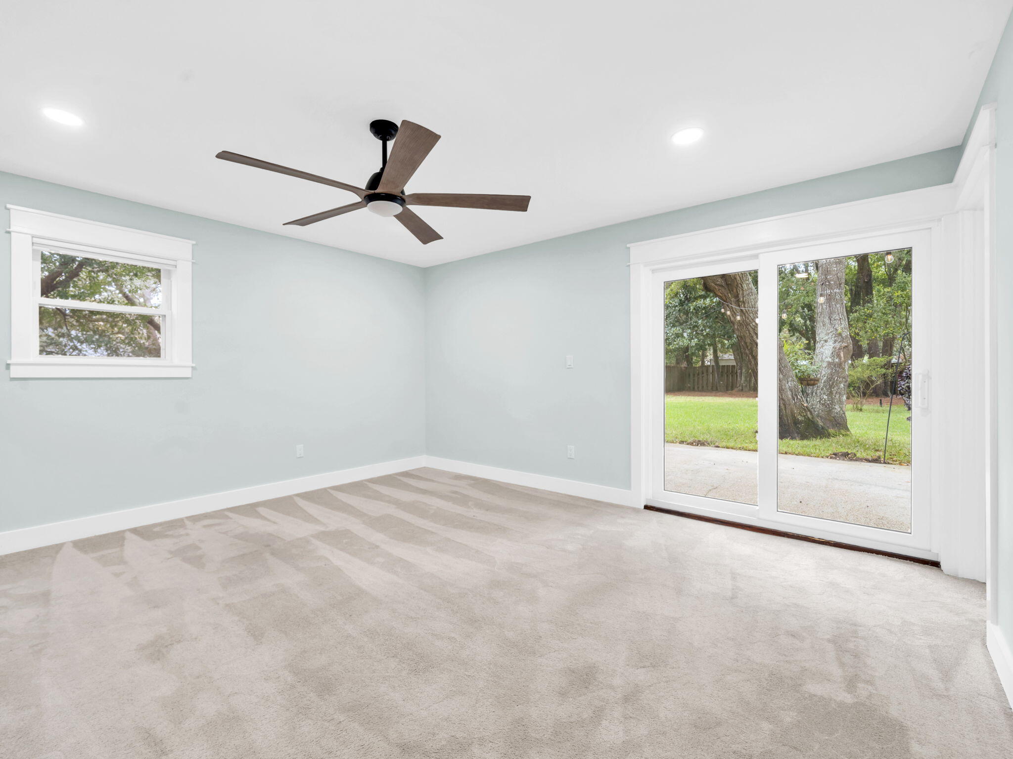 EASTWOOD 6TH ADDN LOT 12 BLK J - Residential