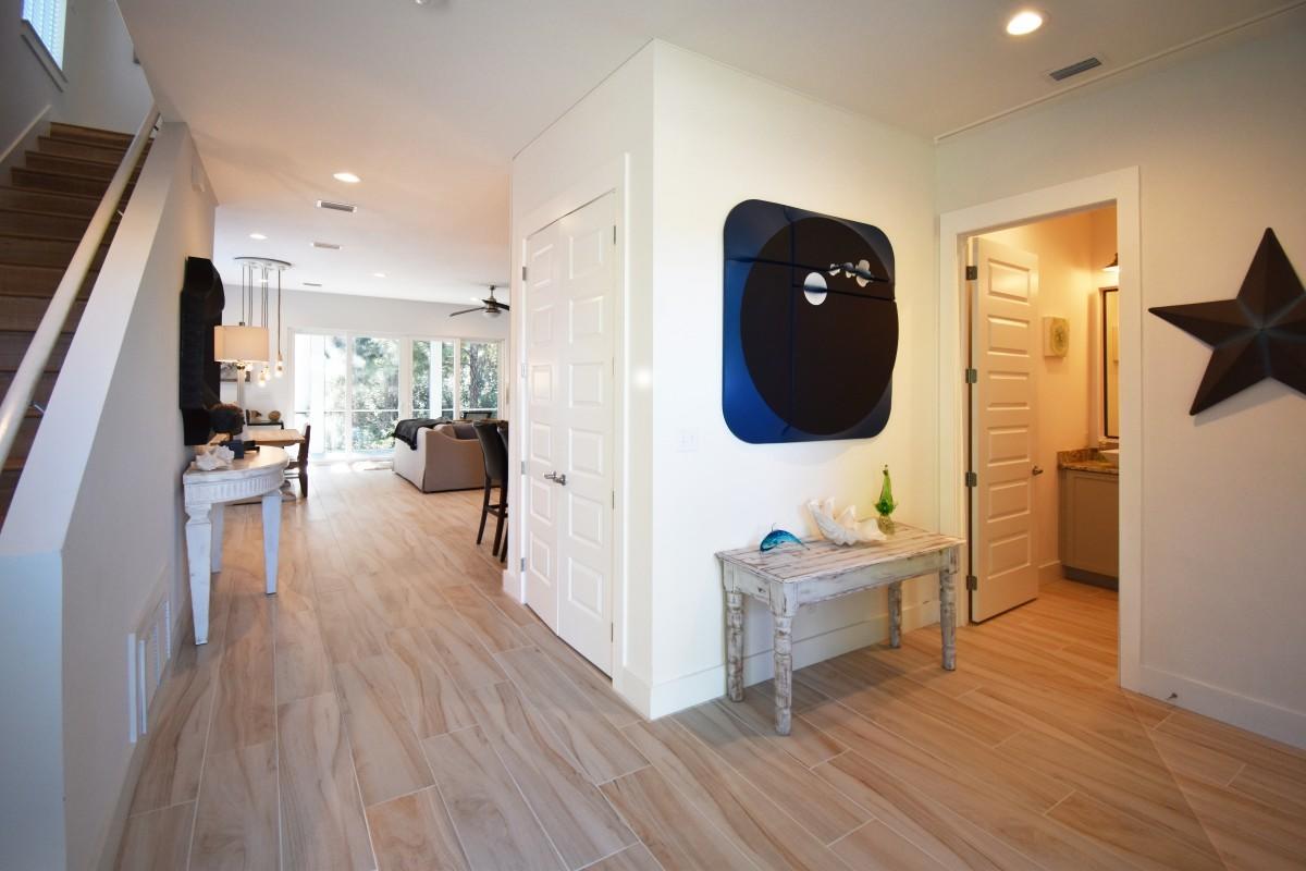 Riley's Bayview - Residential