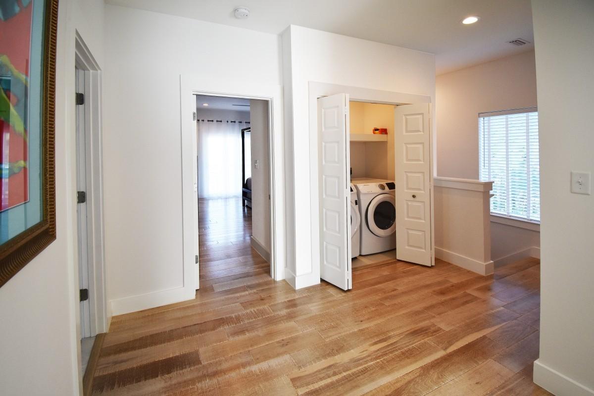 Riley's Bayview - Residential