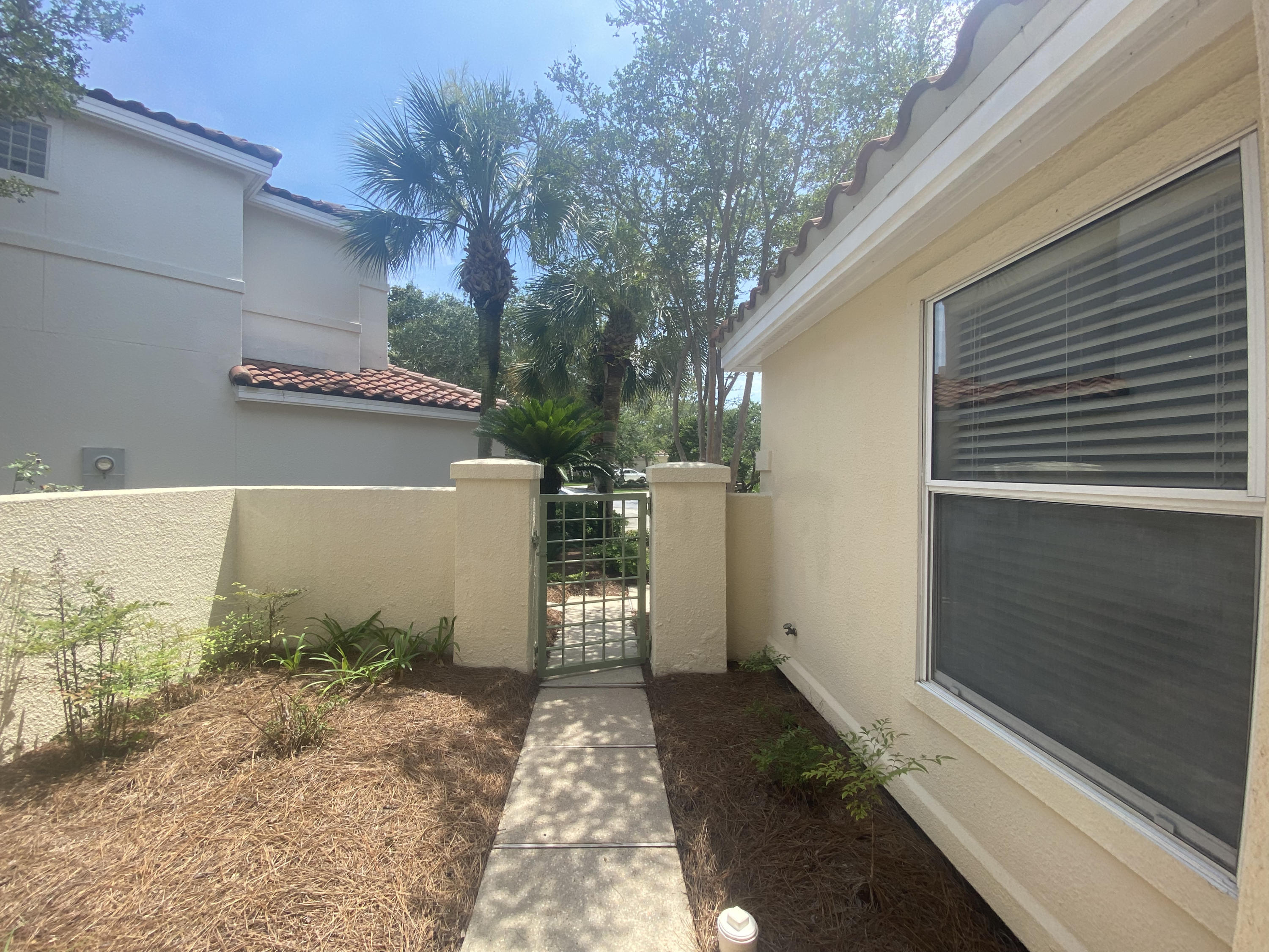 LEGEND CREEK AT SANDESTIN - Residential