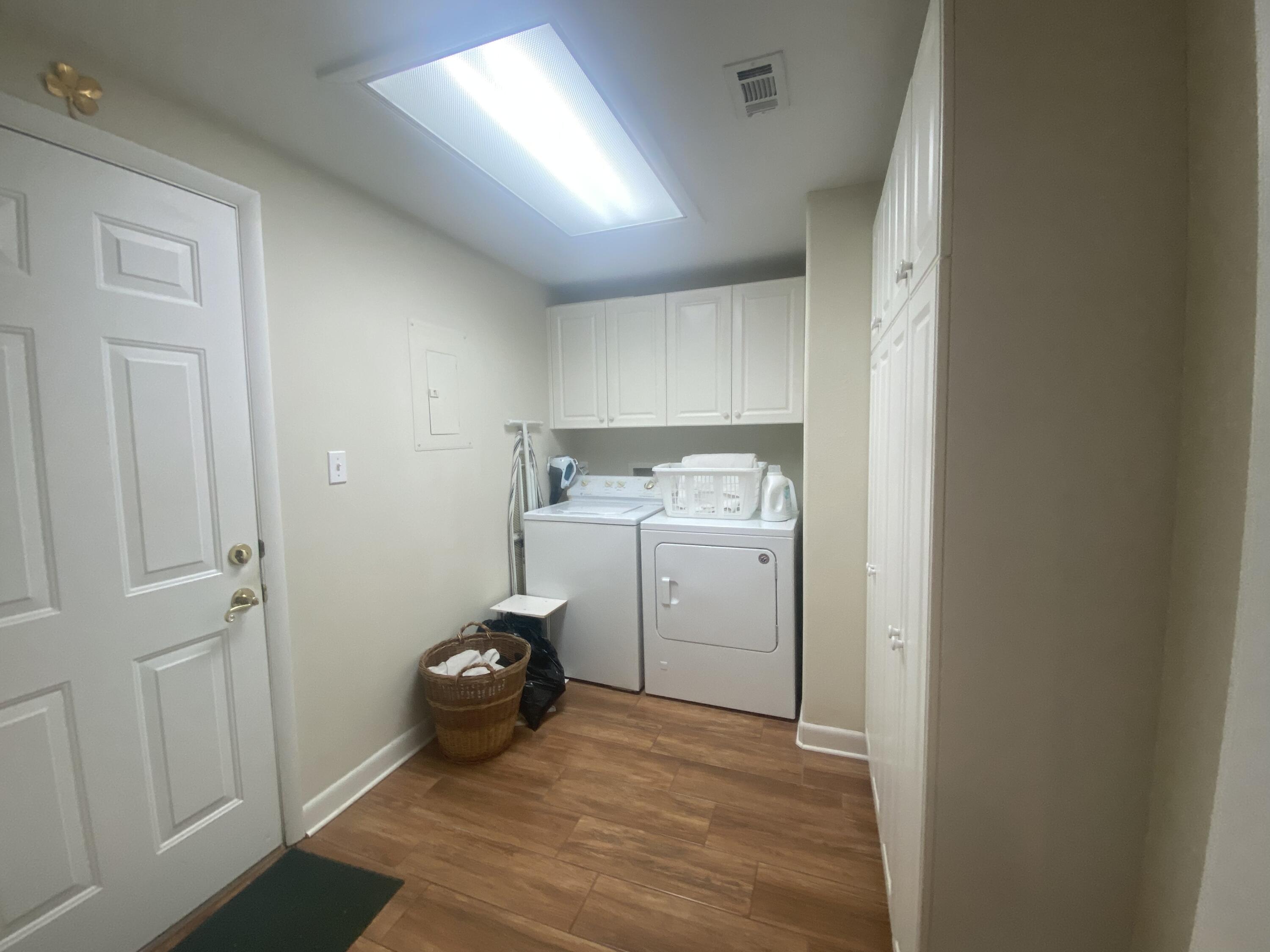 LEGEND CREEK AT SANDESTIN - Residential