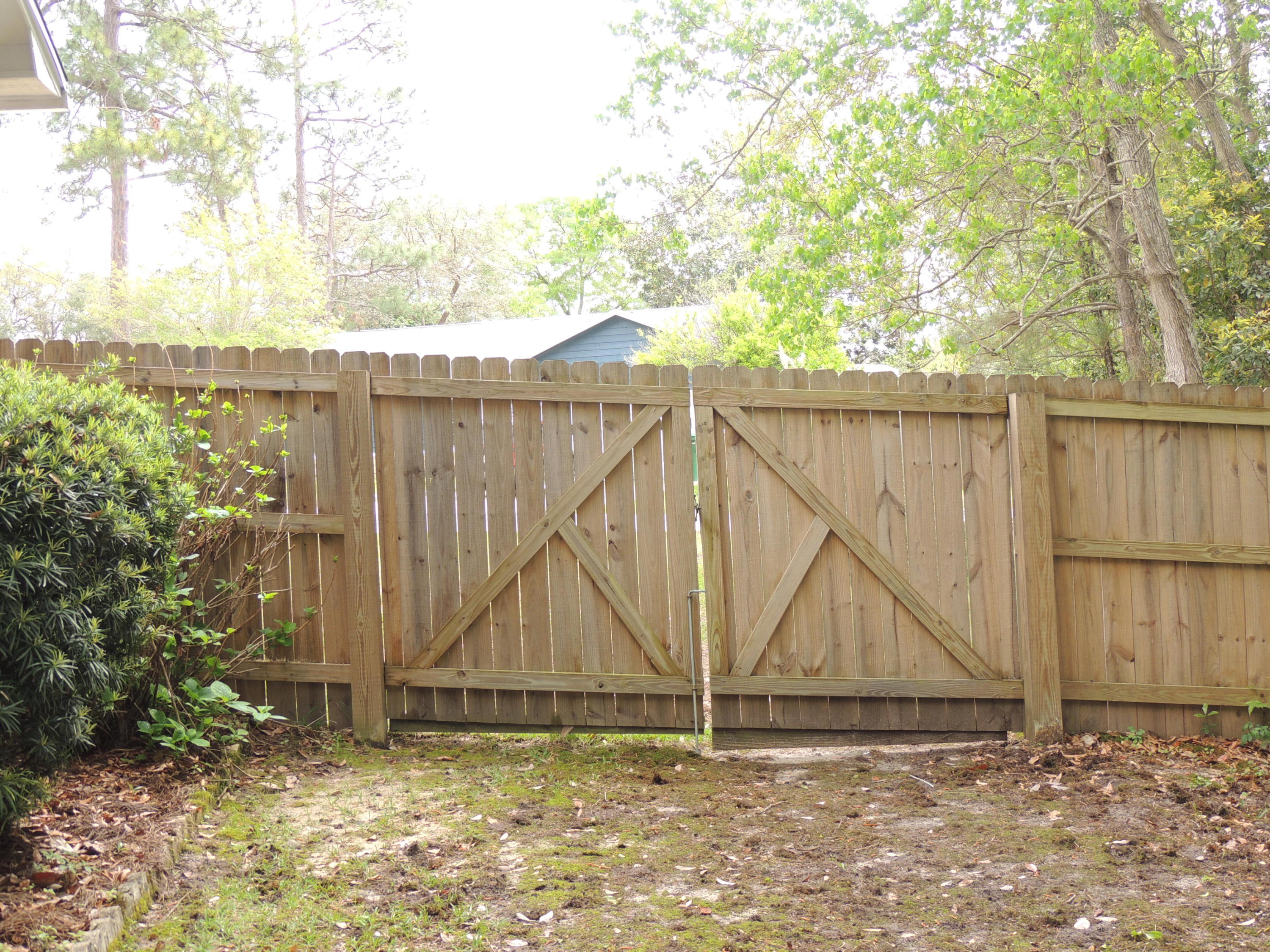 VALPARAISO PINECREST 5 - Residential