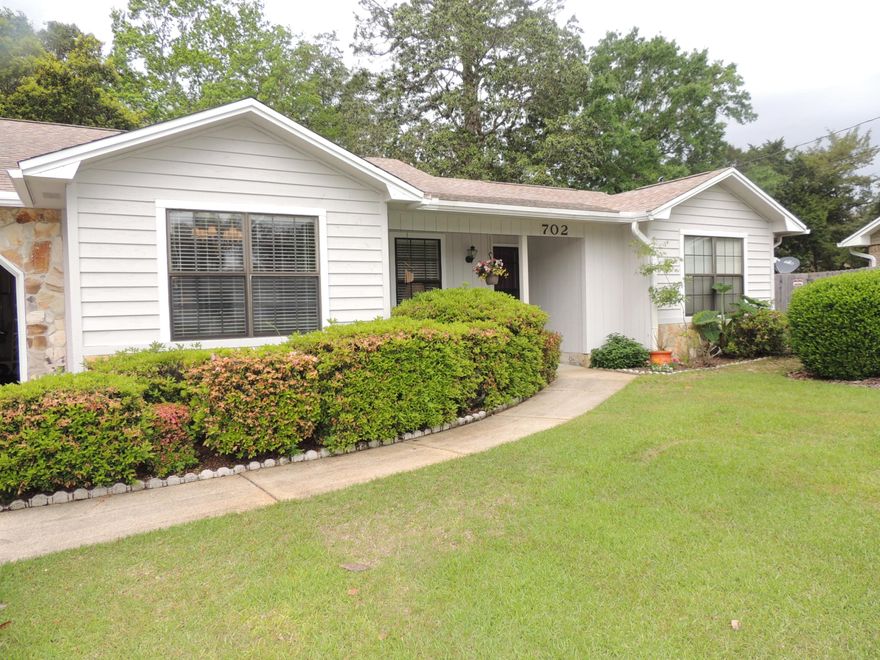 This wonderful and well-maintained home sits on two lots at a dead end road surrounded by nature with a privacy fence...the yard space is gorgeous and has lots of room for kids, pets or a pool. Great features include a top rated garage door, new HVAC system in 2011, Roof 09, newer stainless steel appliances, screened in back porch, and epoxy coated garage floor. The exterior of the home was recently pressure washed and painted, and the landscaping is lush and fabulous with a well pump and sprinkler system. Come see this home... you wont be disappointed! Solid as a rock with new carpet and tile throughout! Home warranty offered!