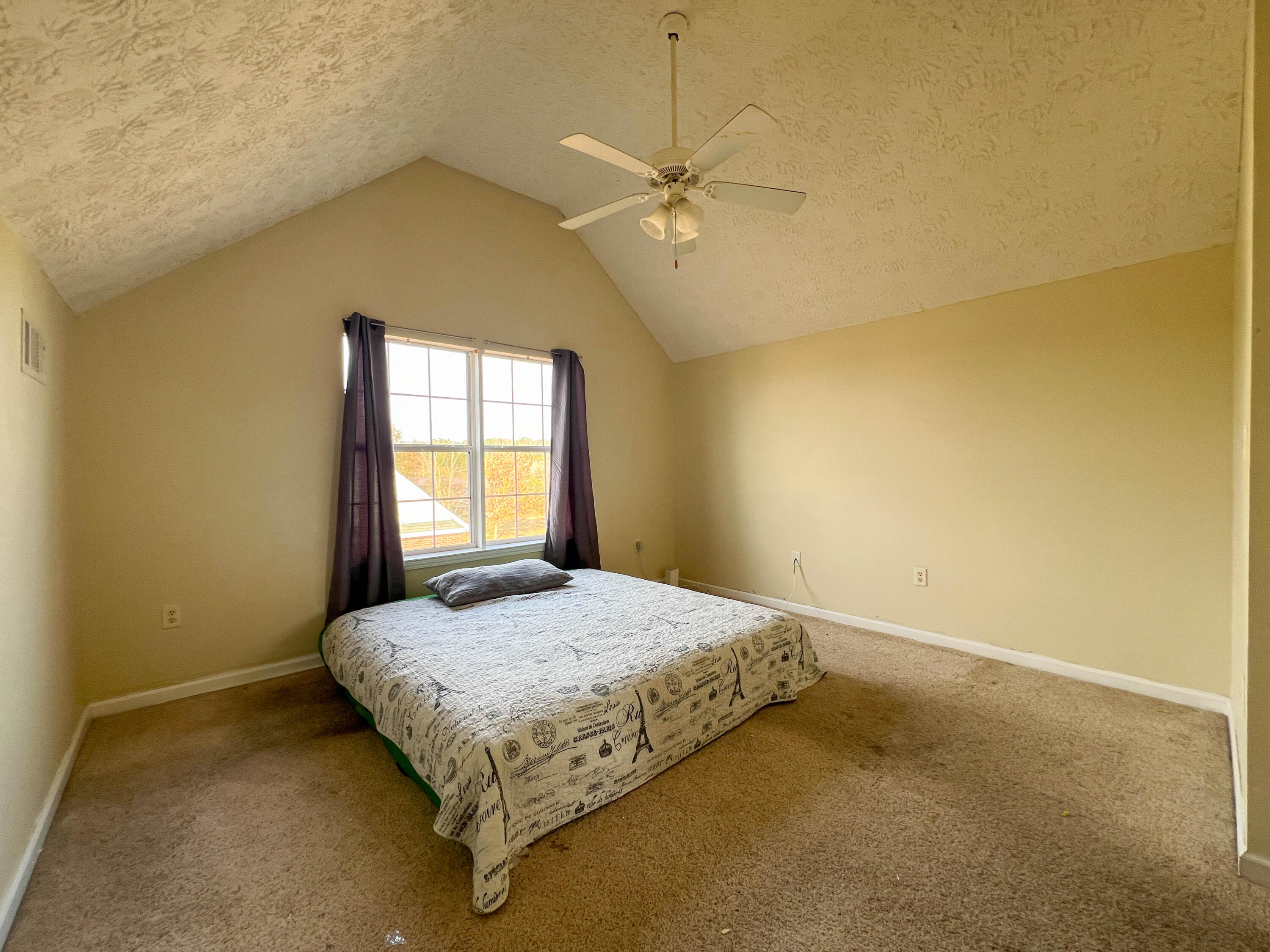 BRANDON OAKS 2ND ADD - Residential