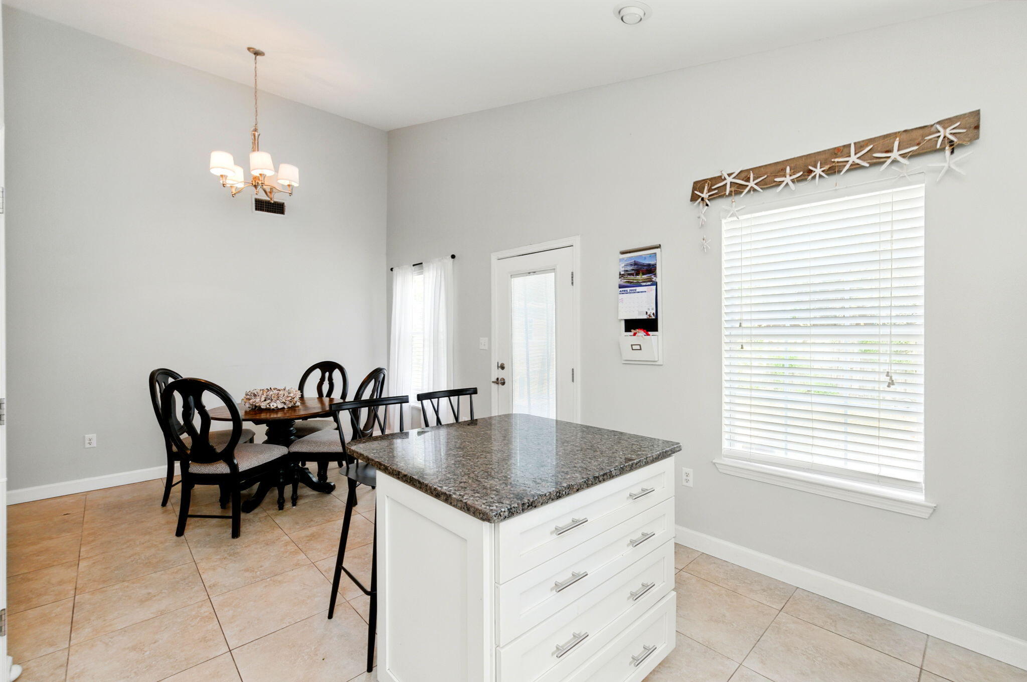 HIDDEN PINES S/D - Residential