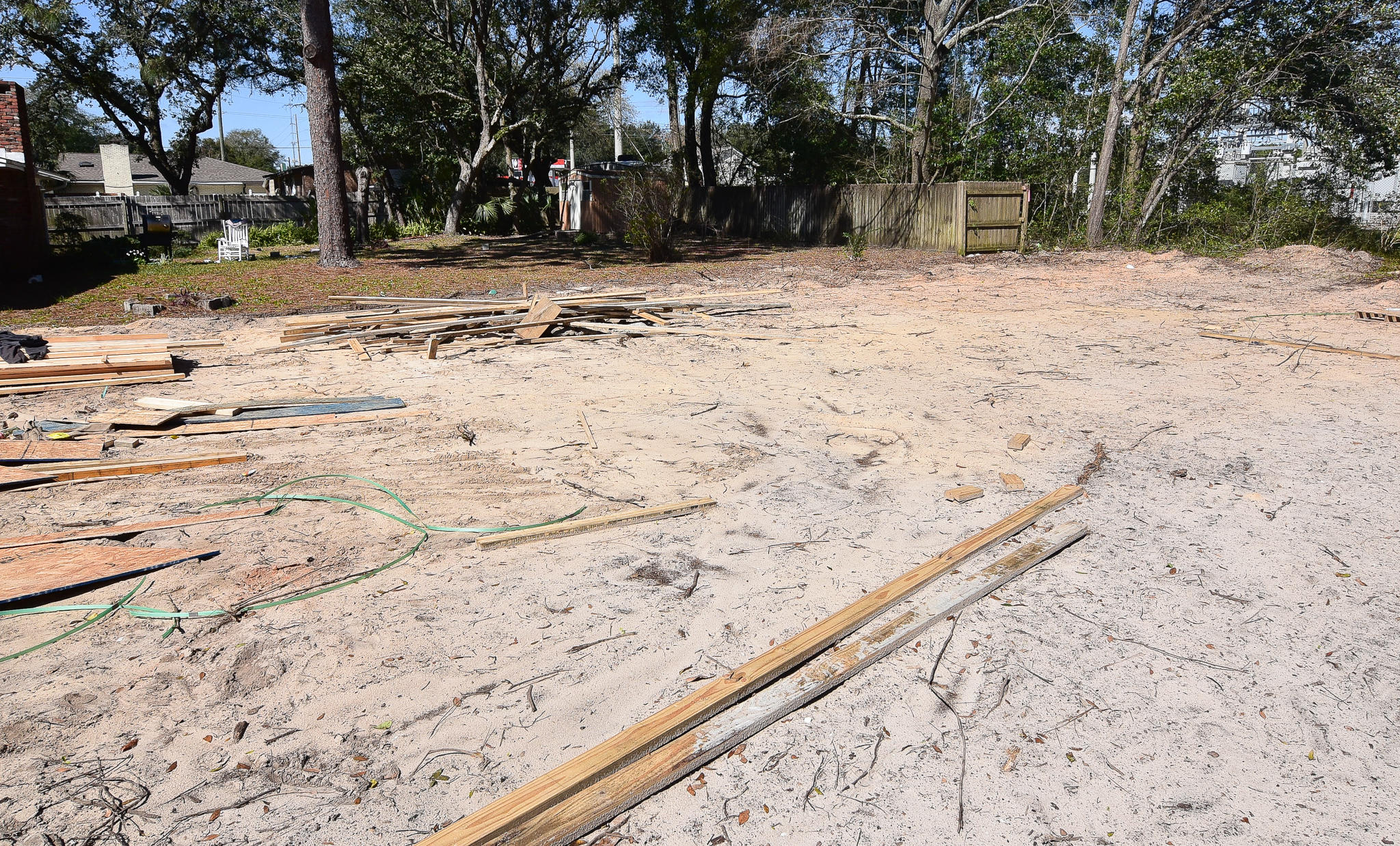 METES & BOUNDS - Residential