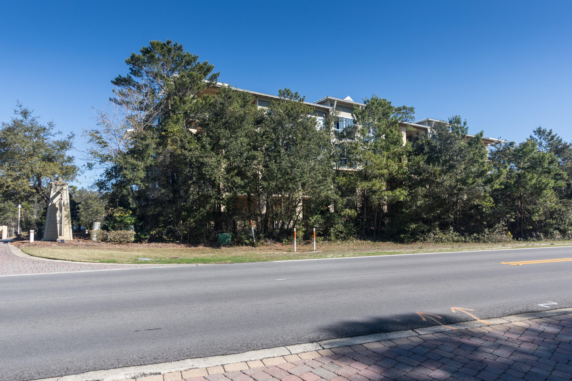 PRESERVE PLACE - Residential