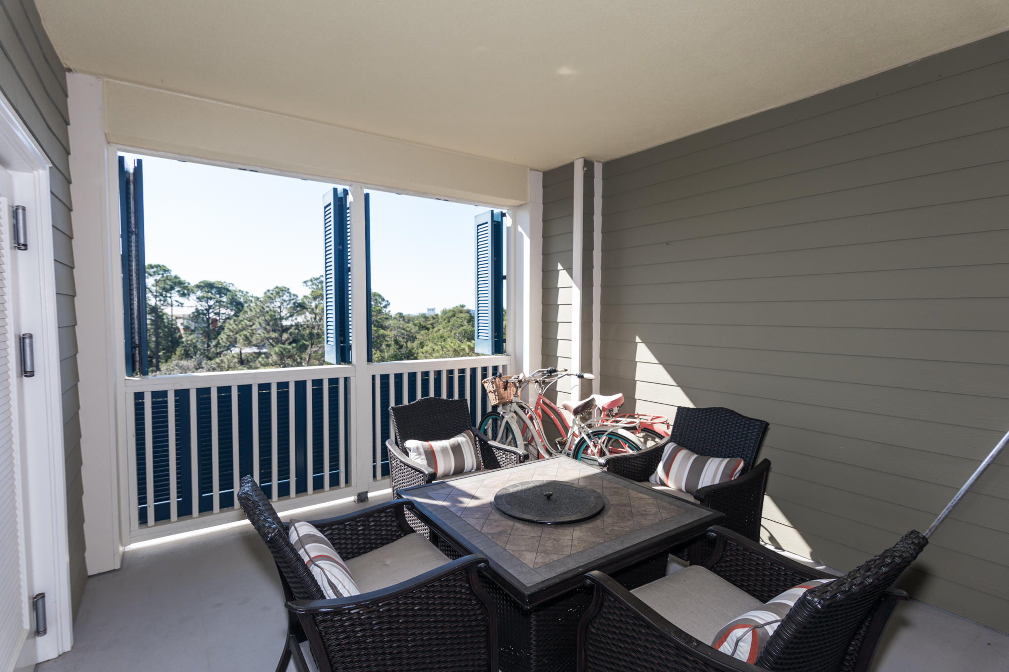 PRESERVE PLACE - Residential