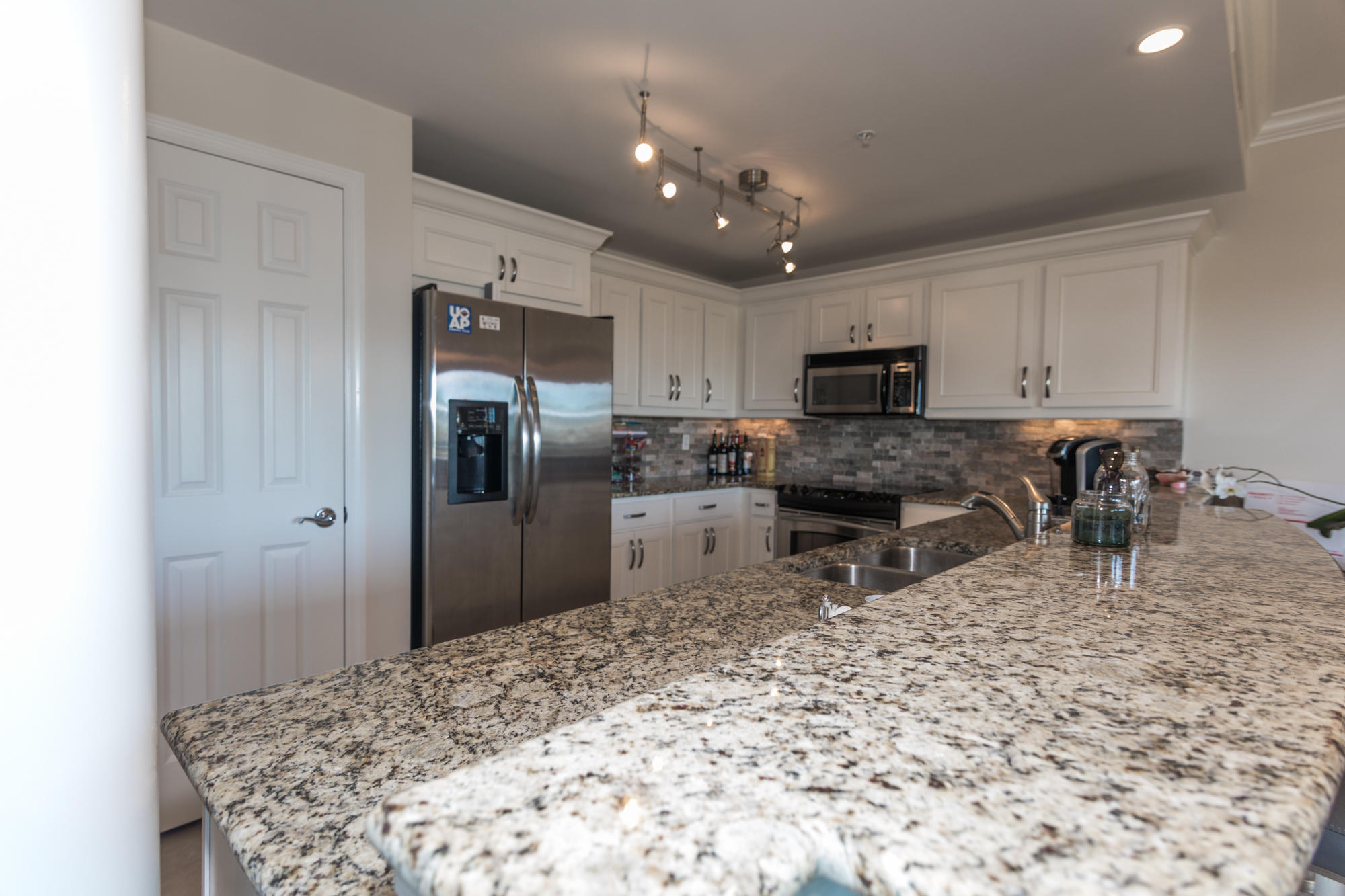 PRESERVE PLACE - Residential