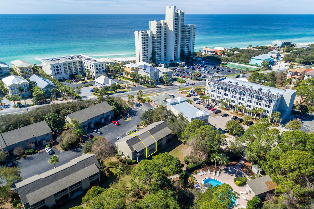 CASSINE GARDENS T/H PH 1 - Residential