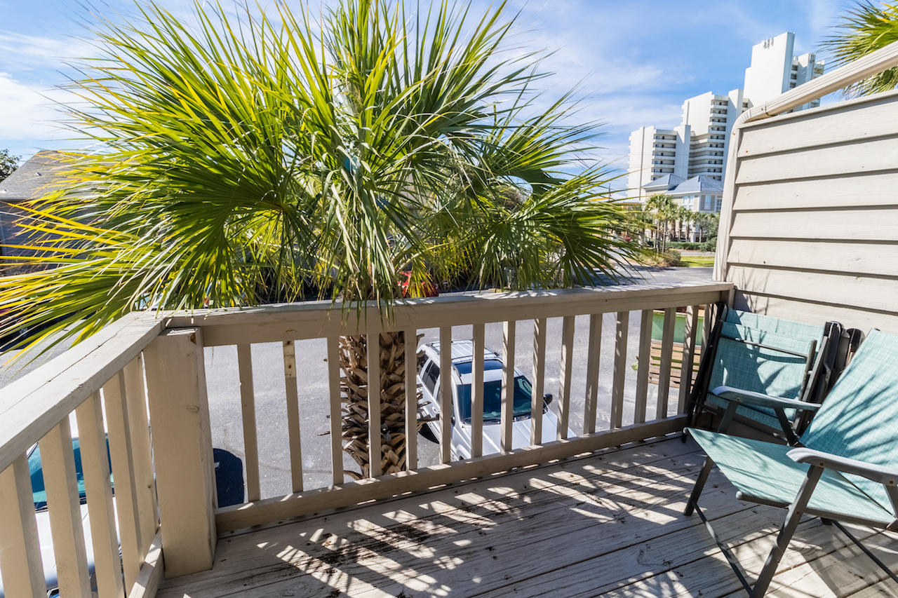 CASSINE GARDENS T/H PH 1 - Residential