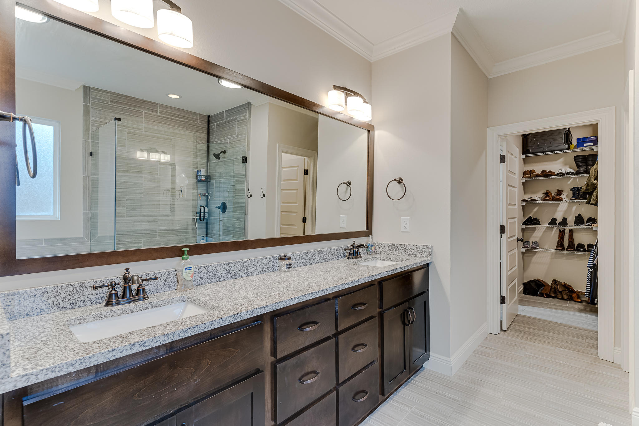 HOMEWOOD EST - Residential