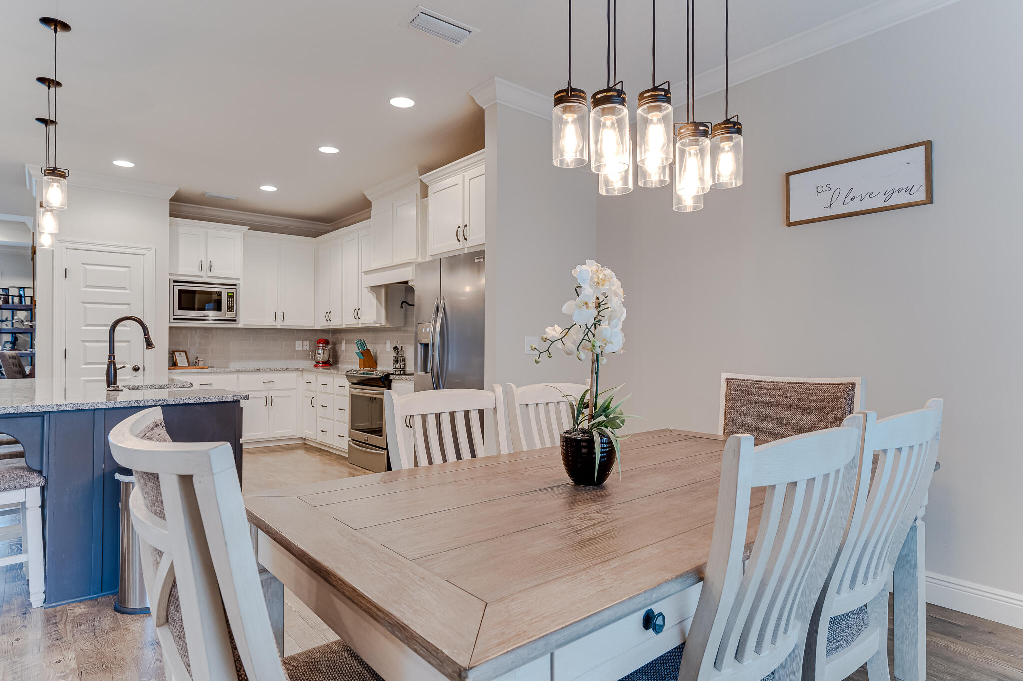 HOMEWOOD EST - Residential