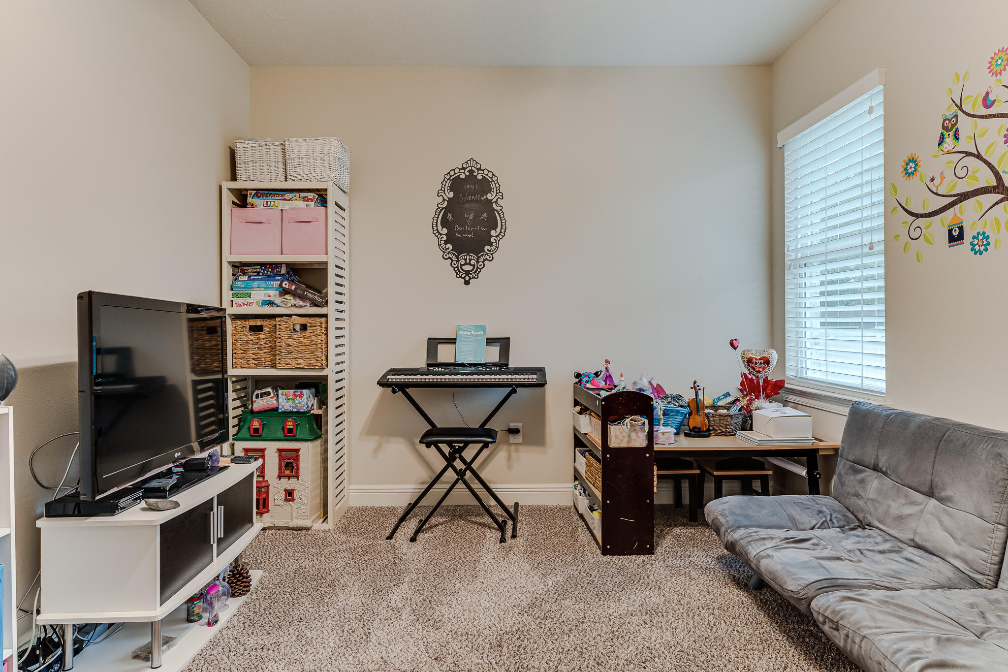 HOMEWOOD EST - Residential