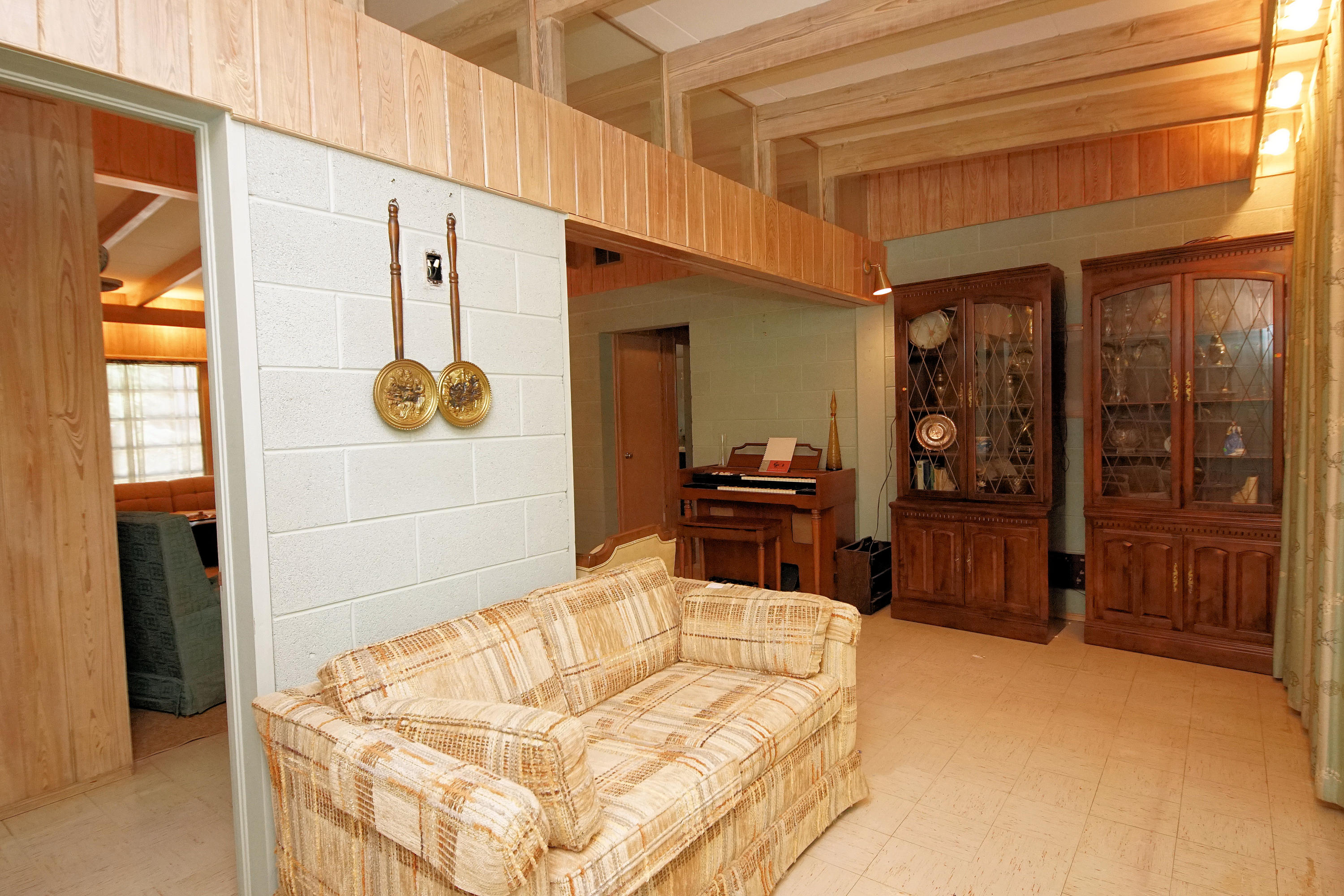 BAYOU POQUITO - Residential