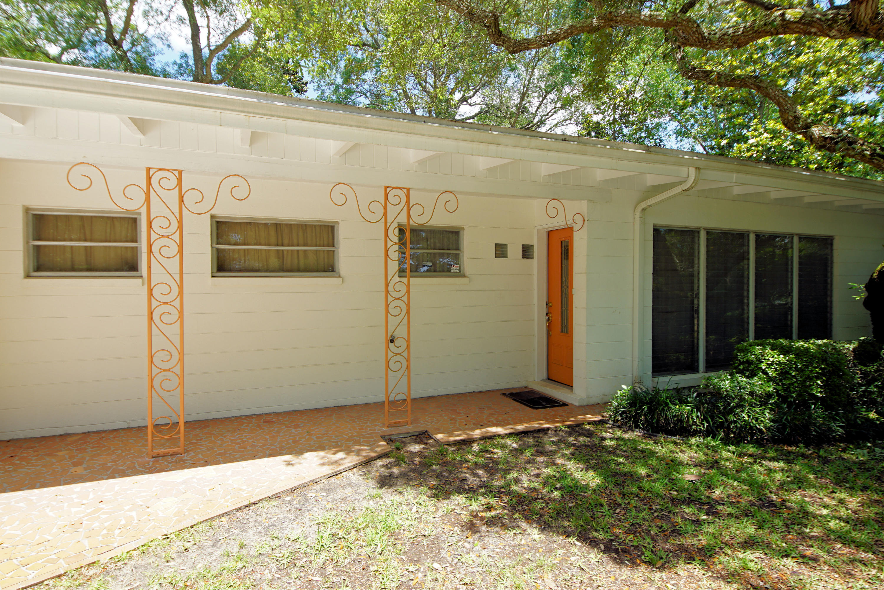 BAYOU POQUITO - Residential