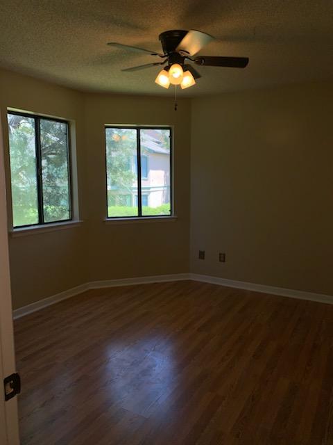 GARDEN OAKS CONDO - Residential Lease