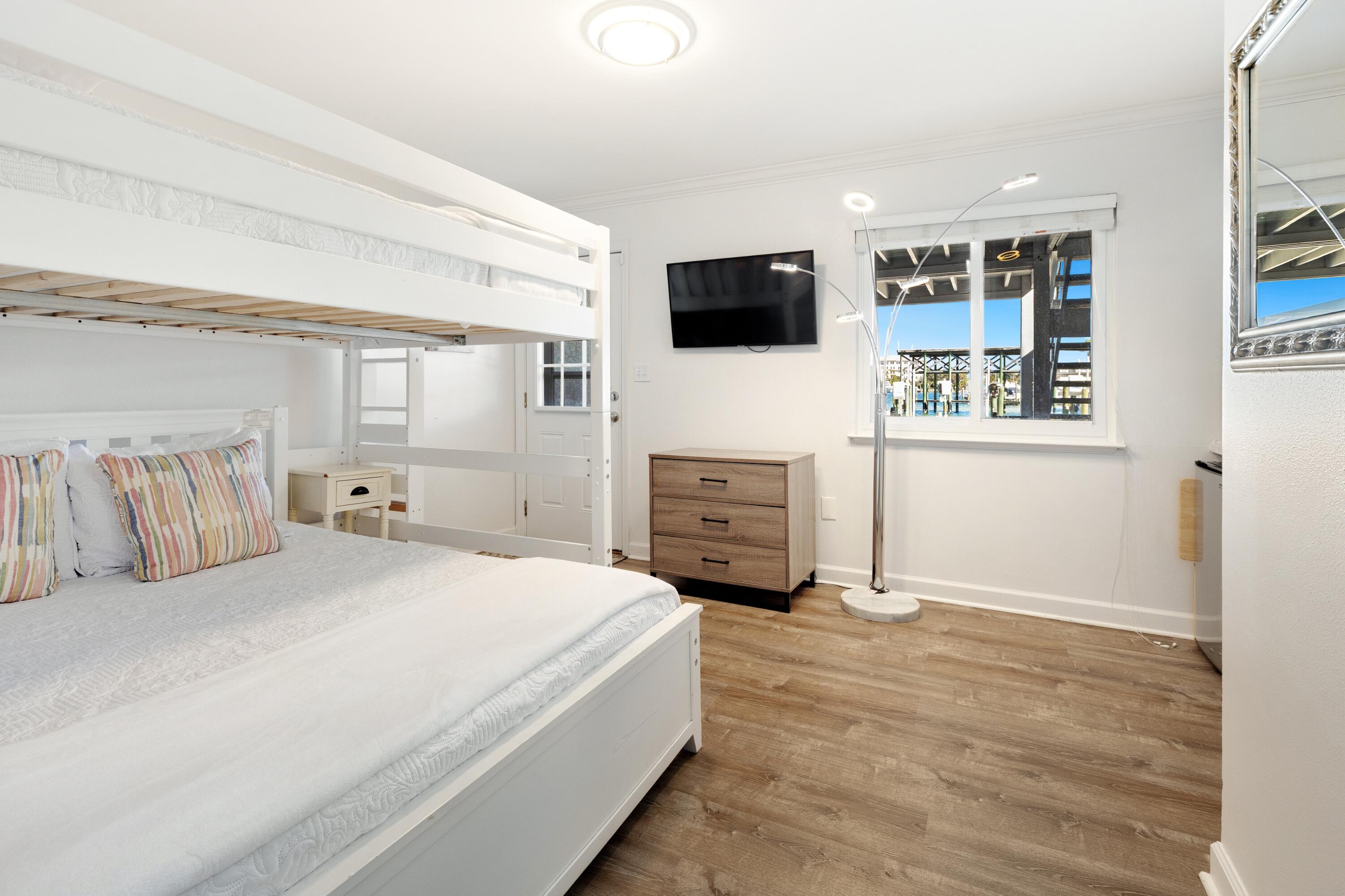 QUAYS PH 1 - Residential