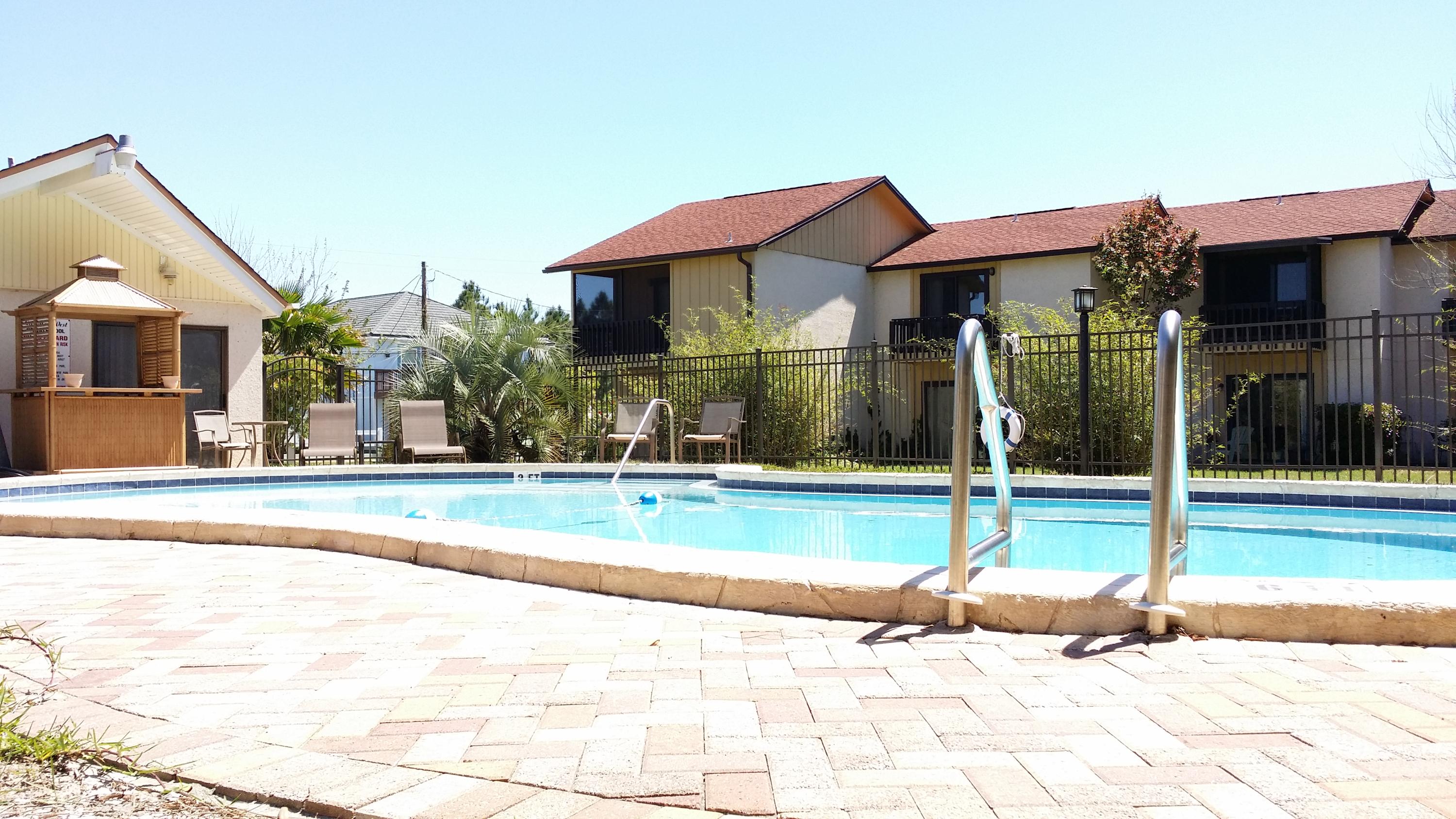 LA MAR WEST T/H - Residential