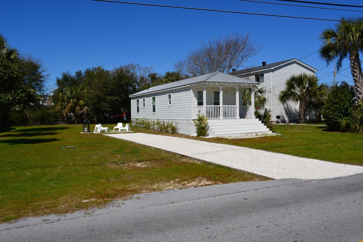 LAGUNA BEACH - Residential