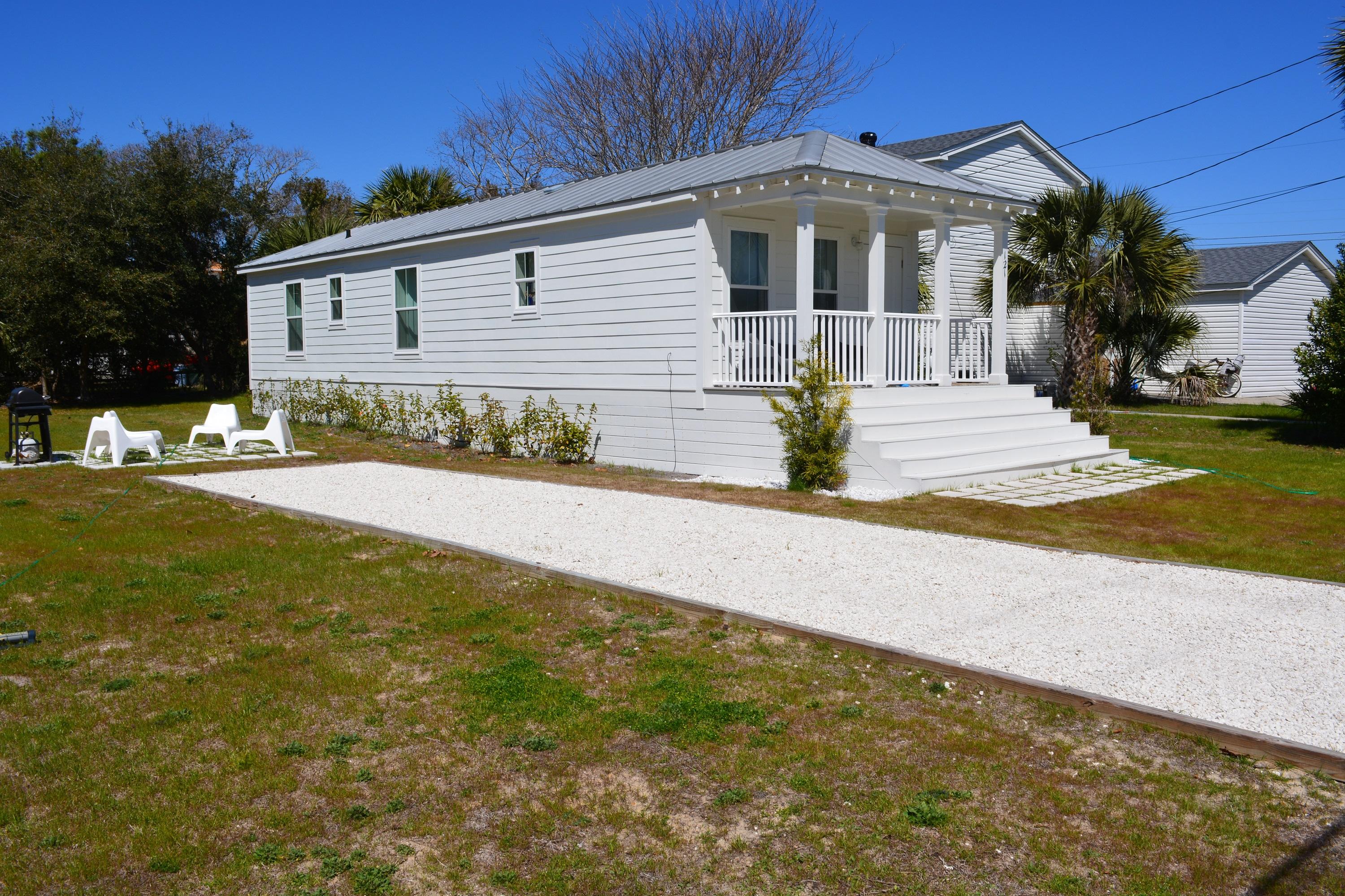 LAGUNA BEACH - Residential