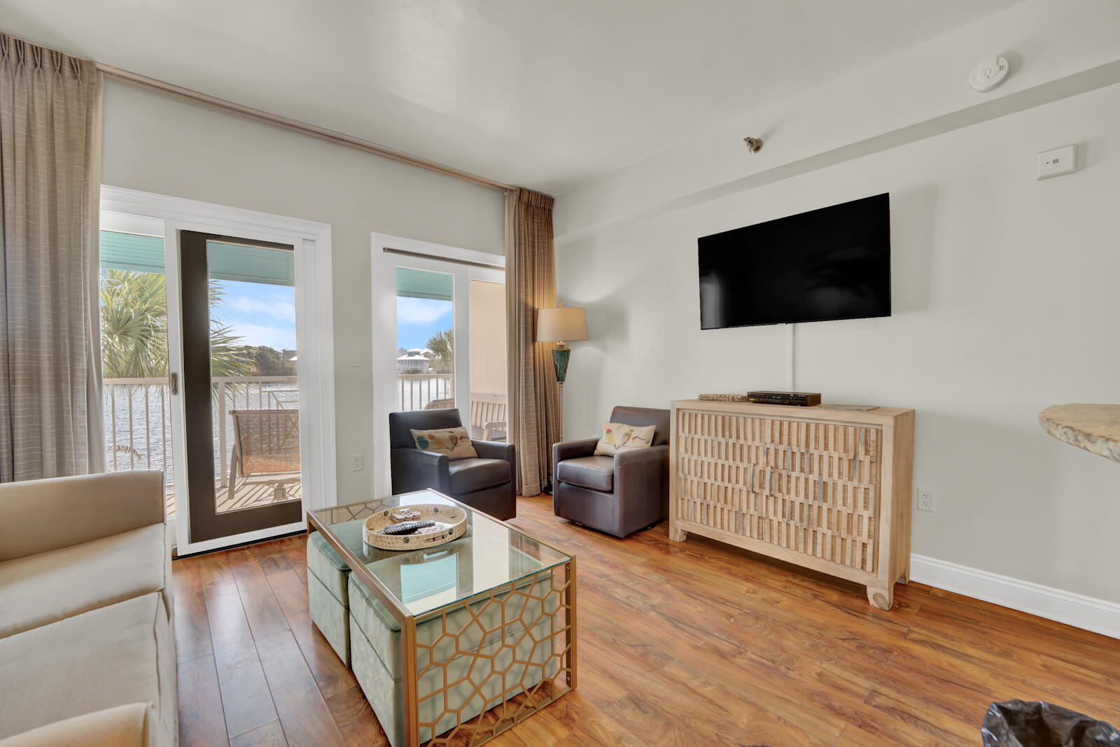 Carillon Beach Inn - Residential