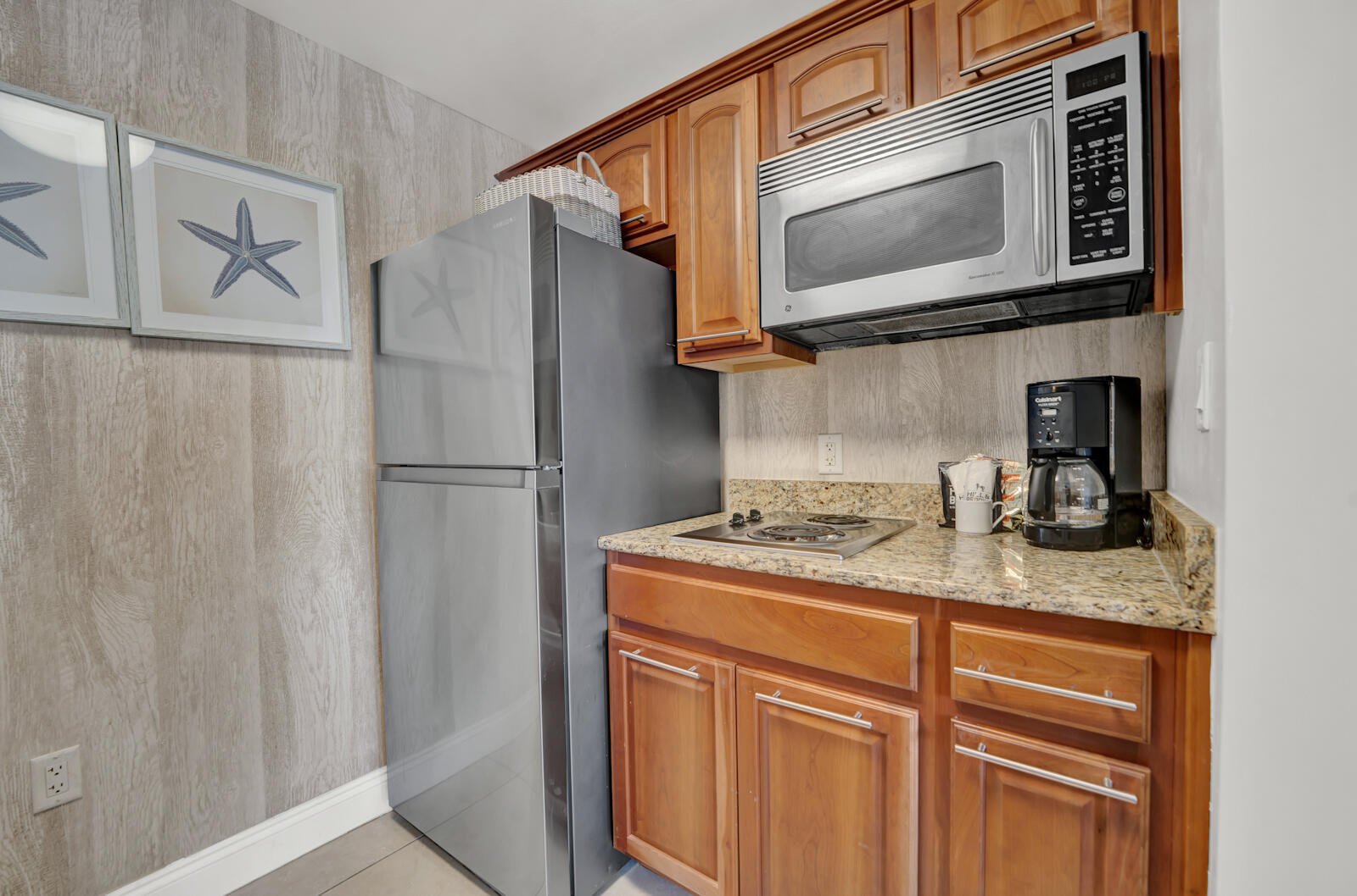 Carillon Beach Inn - Residential