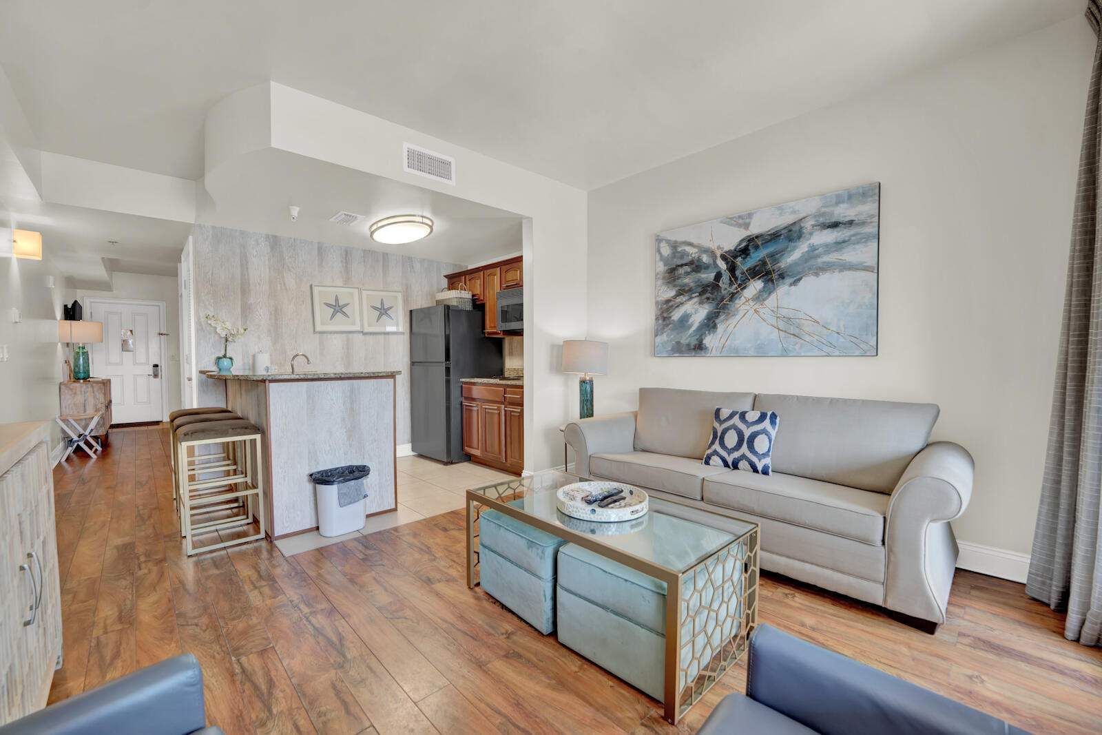 Carillon Beach Inn - Residential