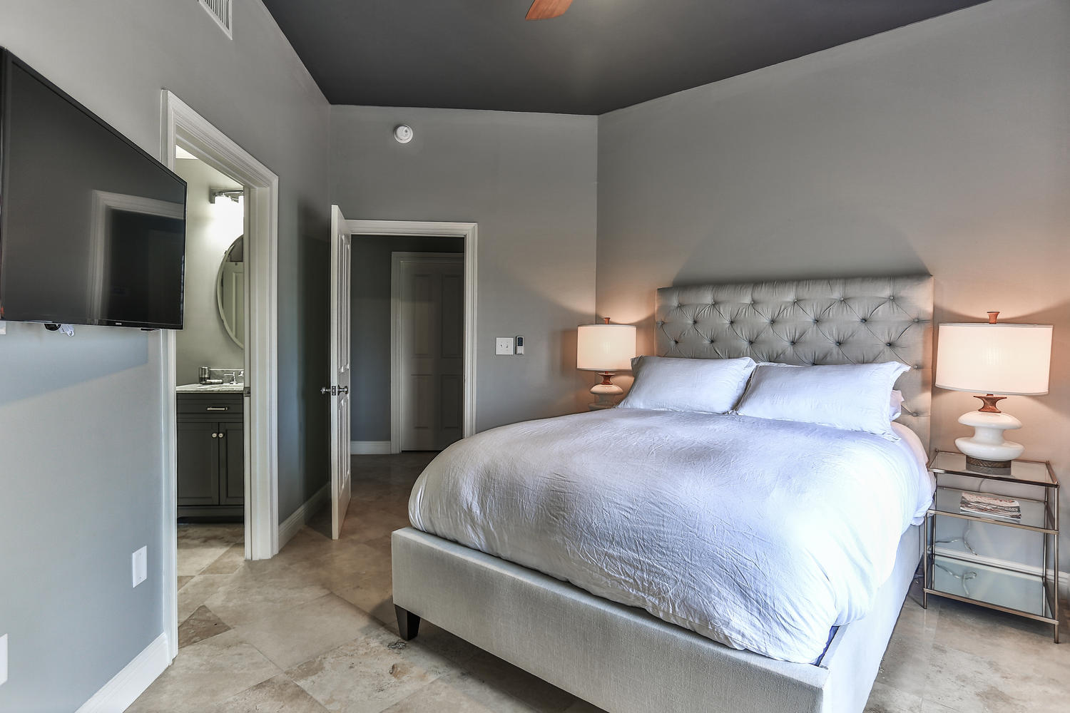 THE LEGACY - Residential