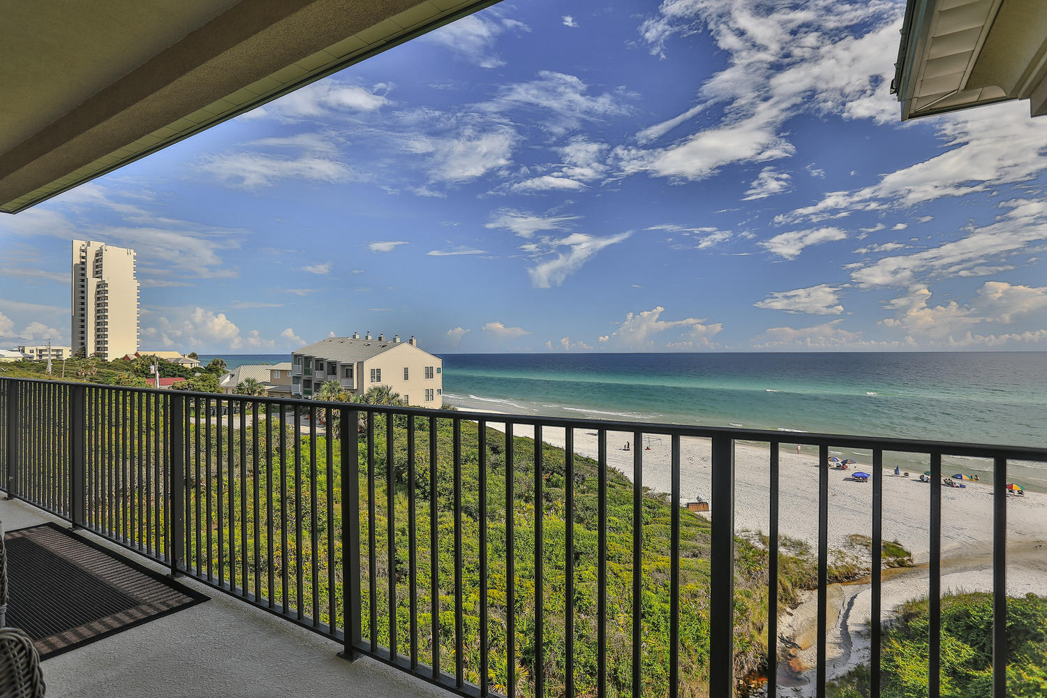 THE LEGACY - Residential