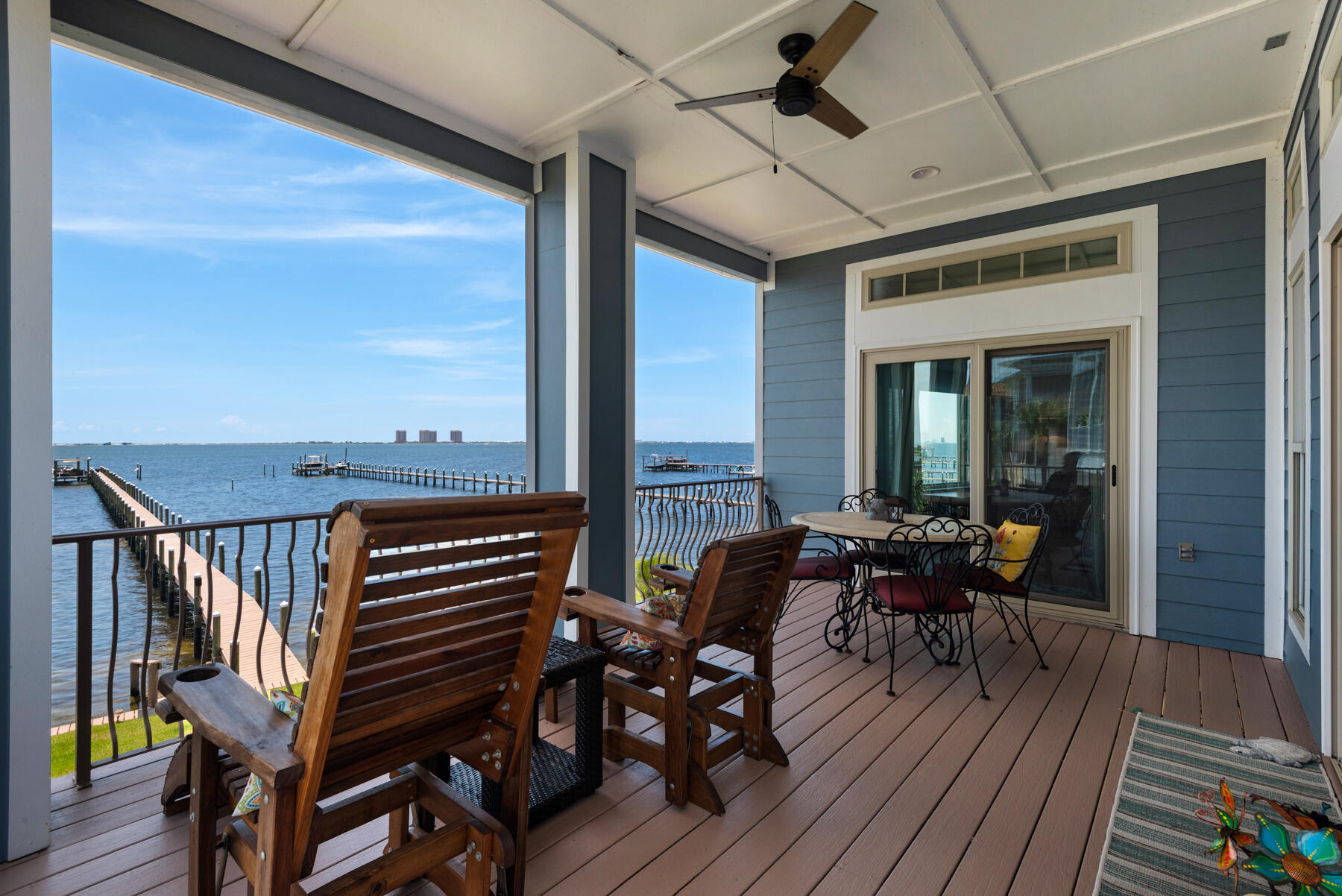 SEA SHADOW - Residential