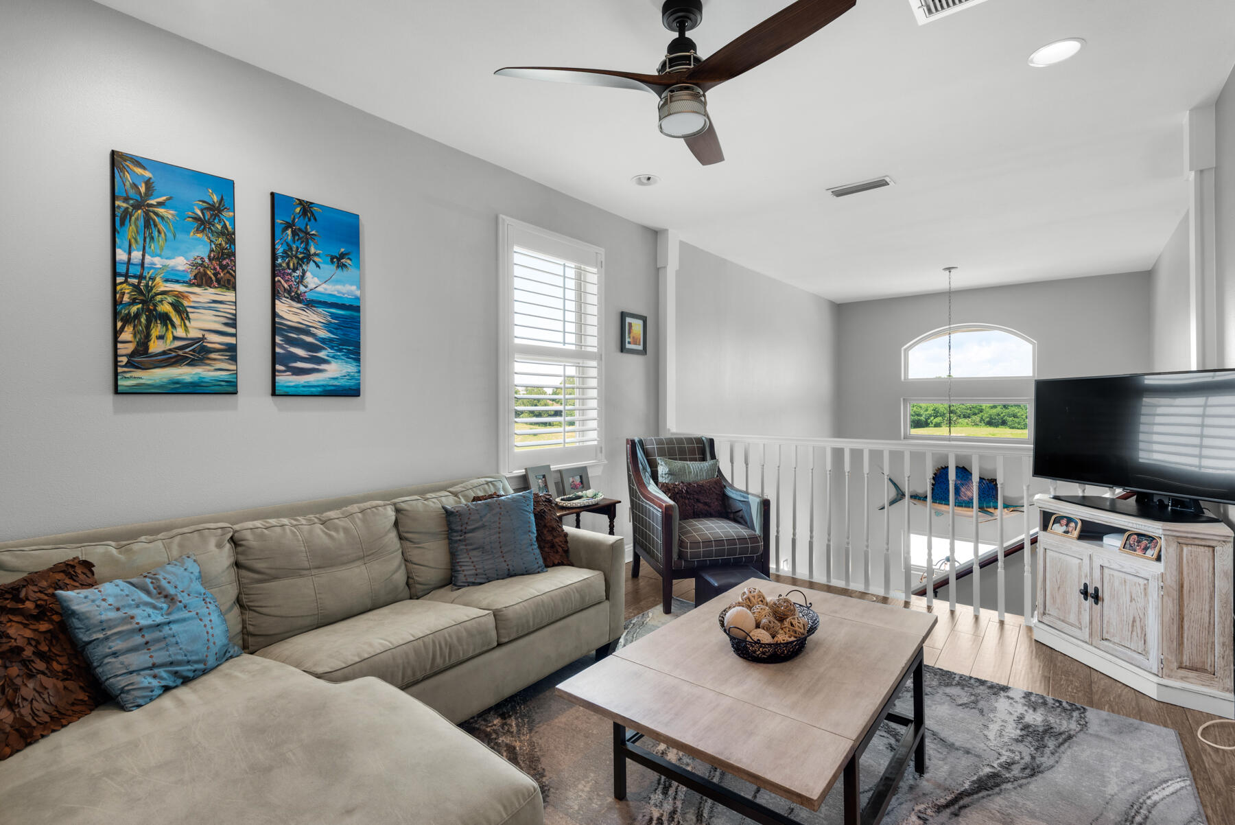 SEA SHADOW - Residential
