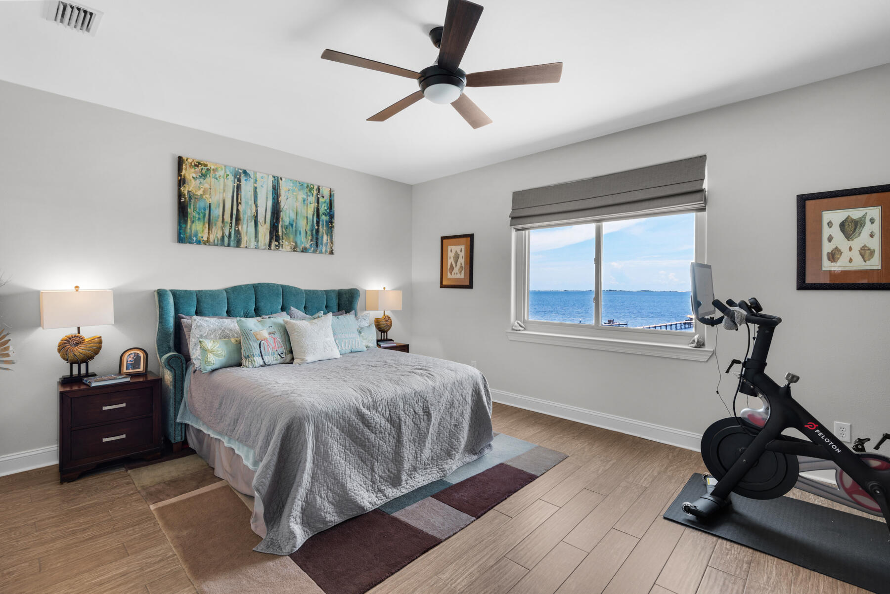 SEA SHADOW - Residential