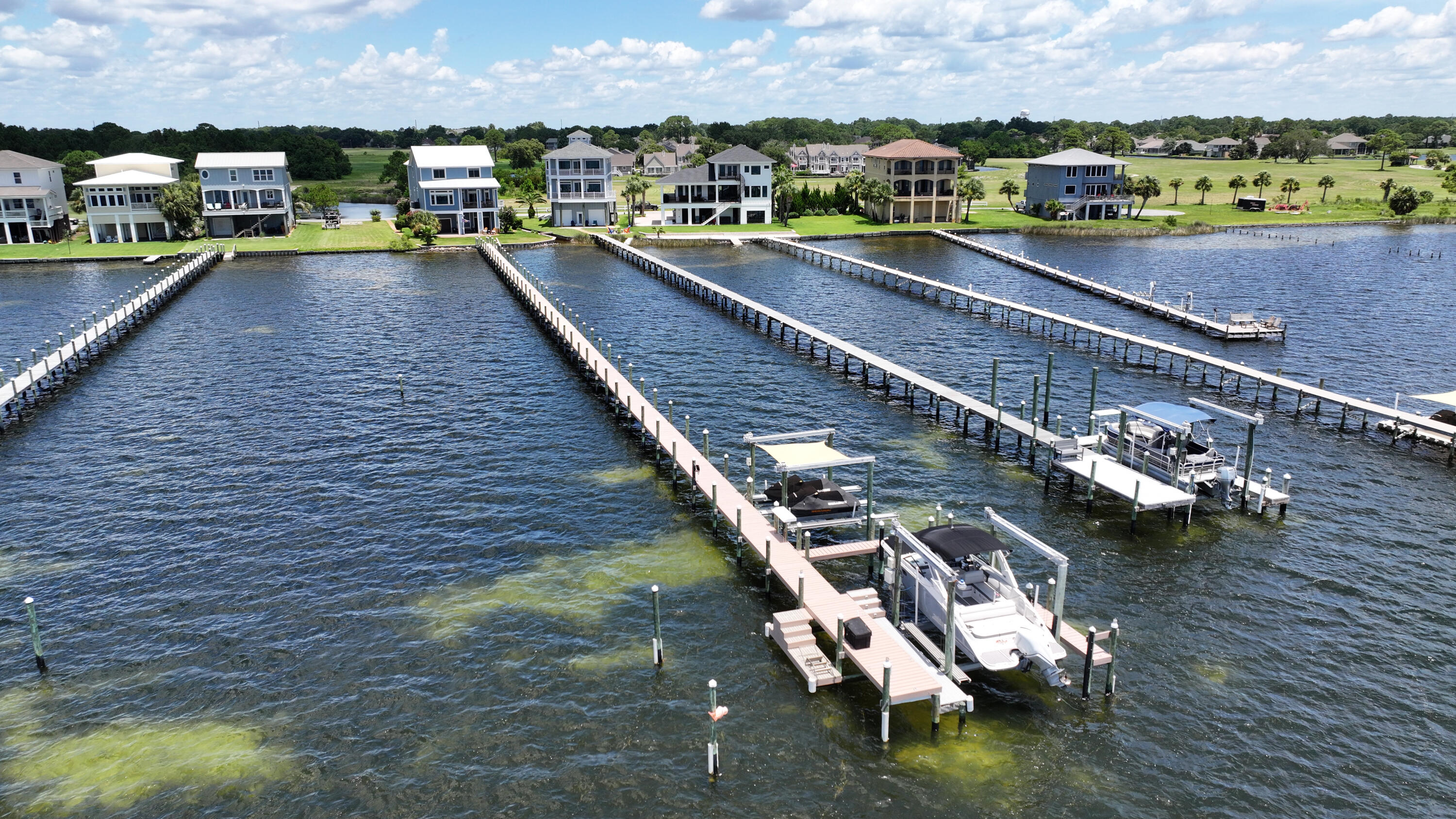 SEA SHADOW - Residential