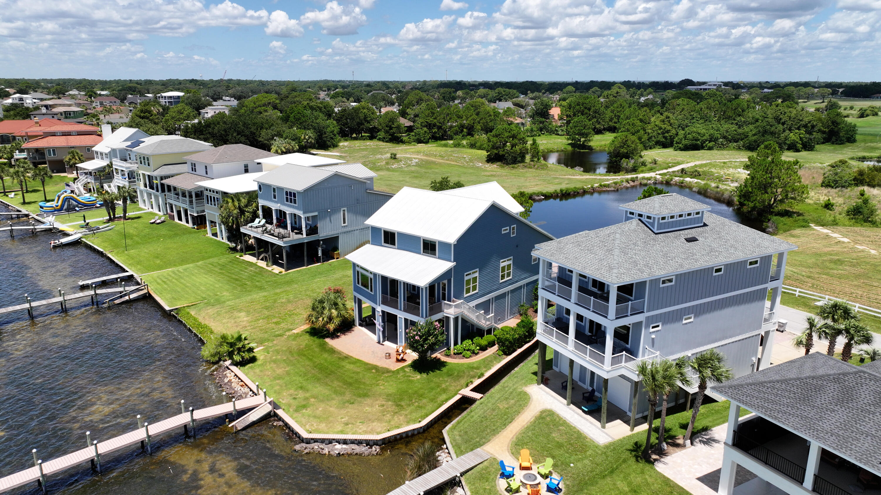 SEA SHADOW - Residential