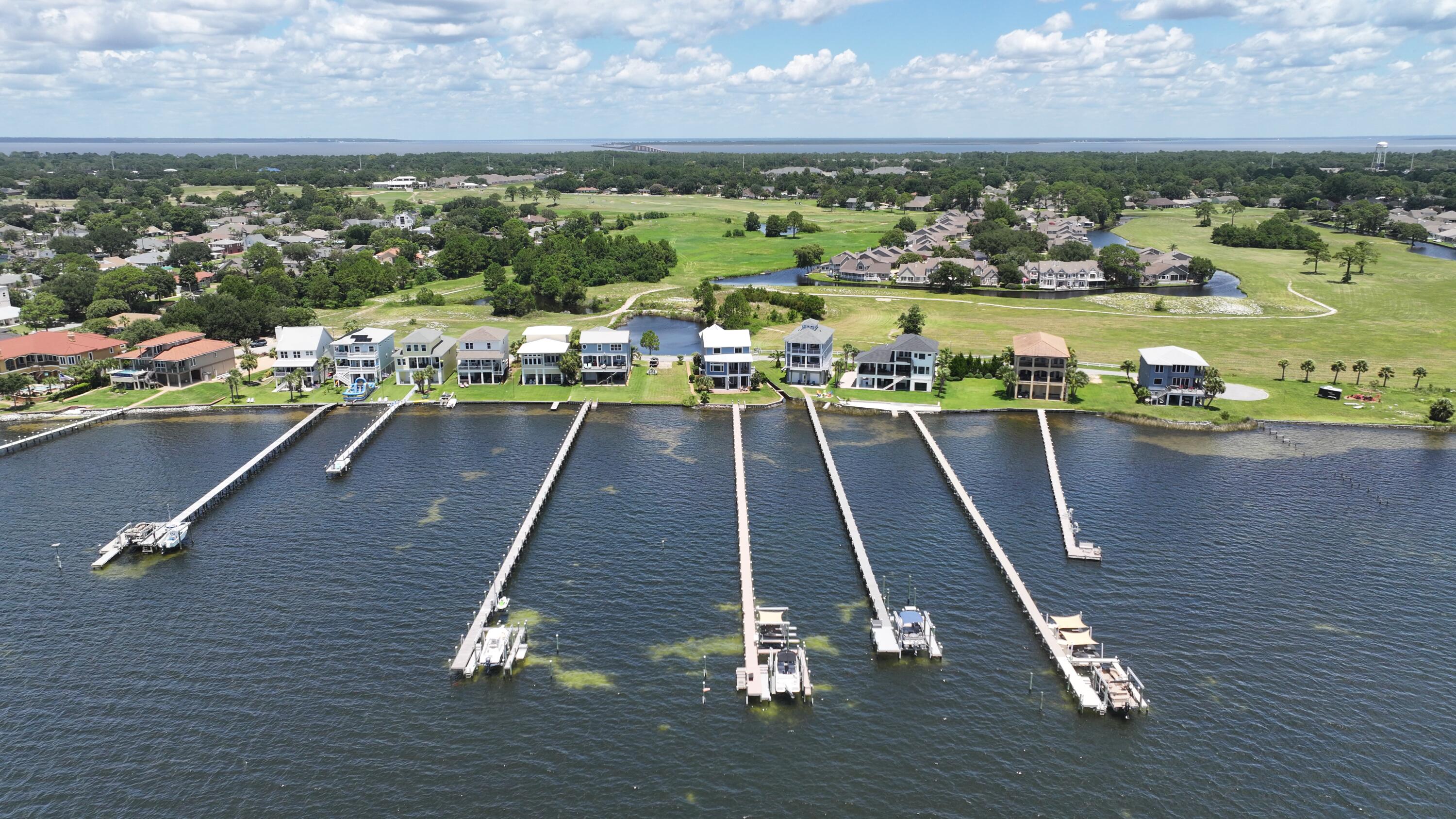 SEA SHADOW - Residential