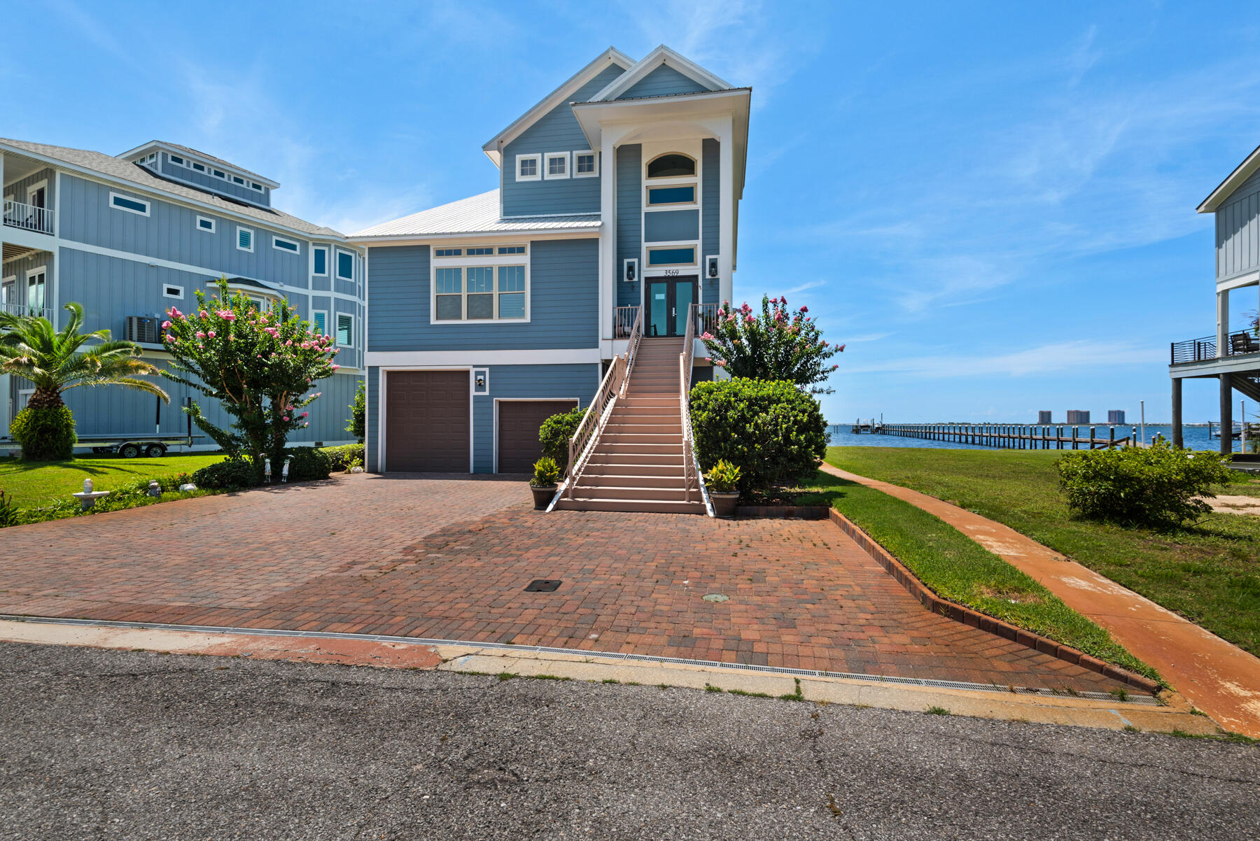 3569 Laguna Court
