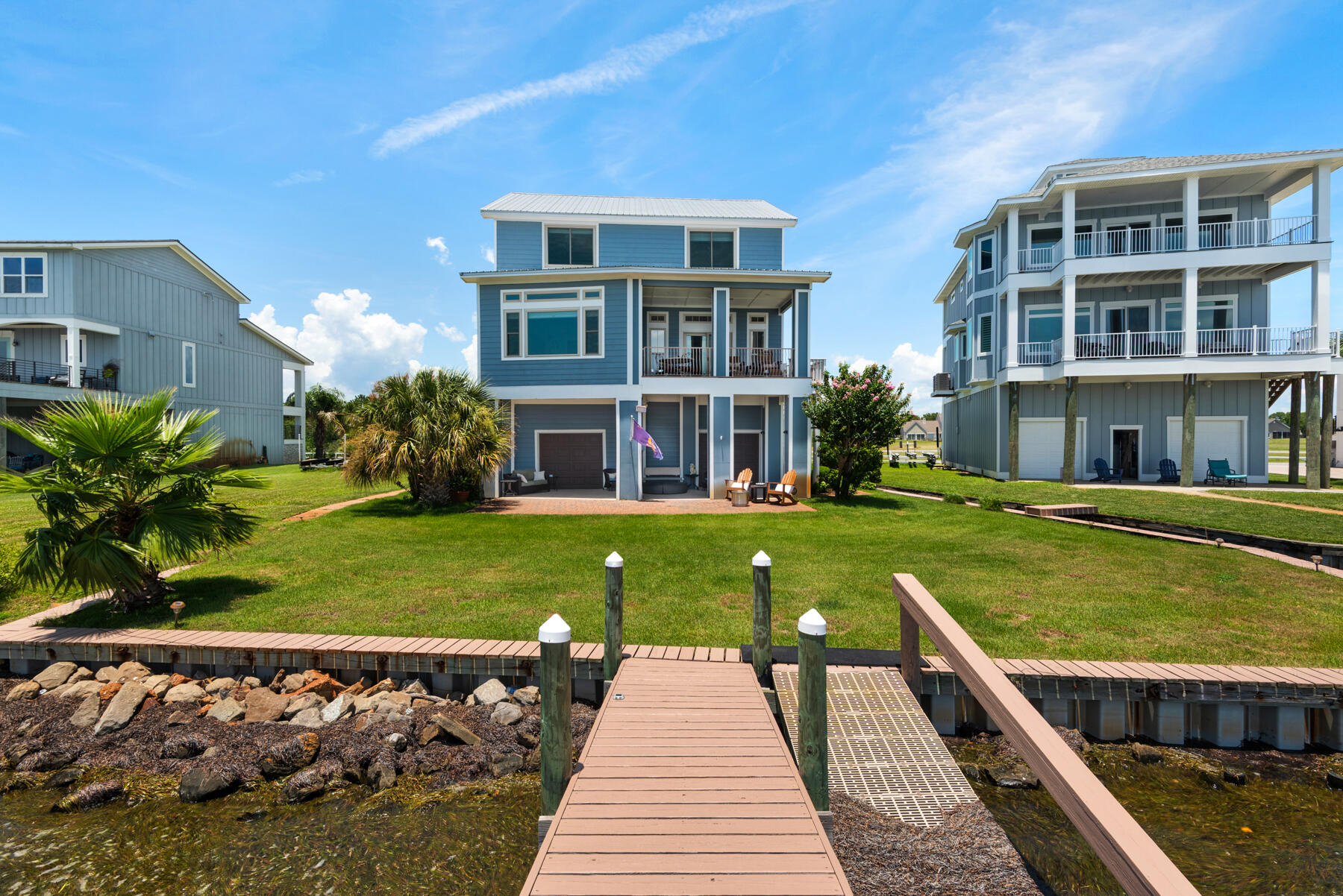 SEA SHADOW - Residential
