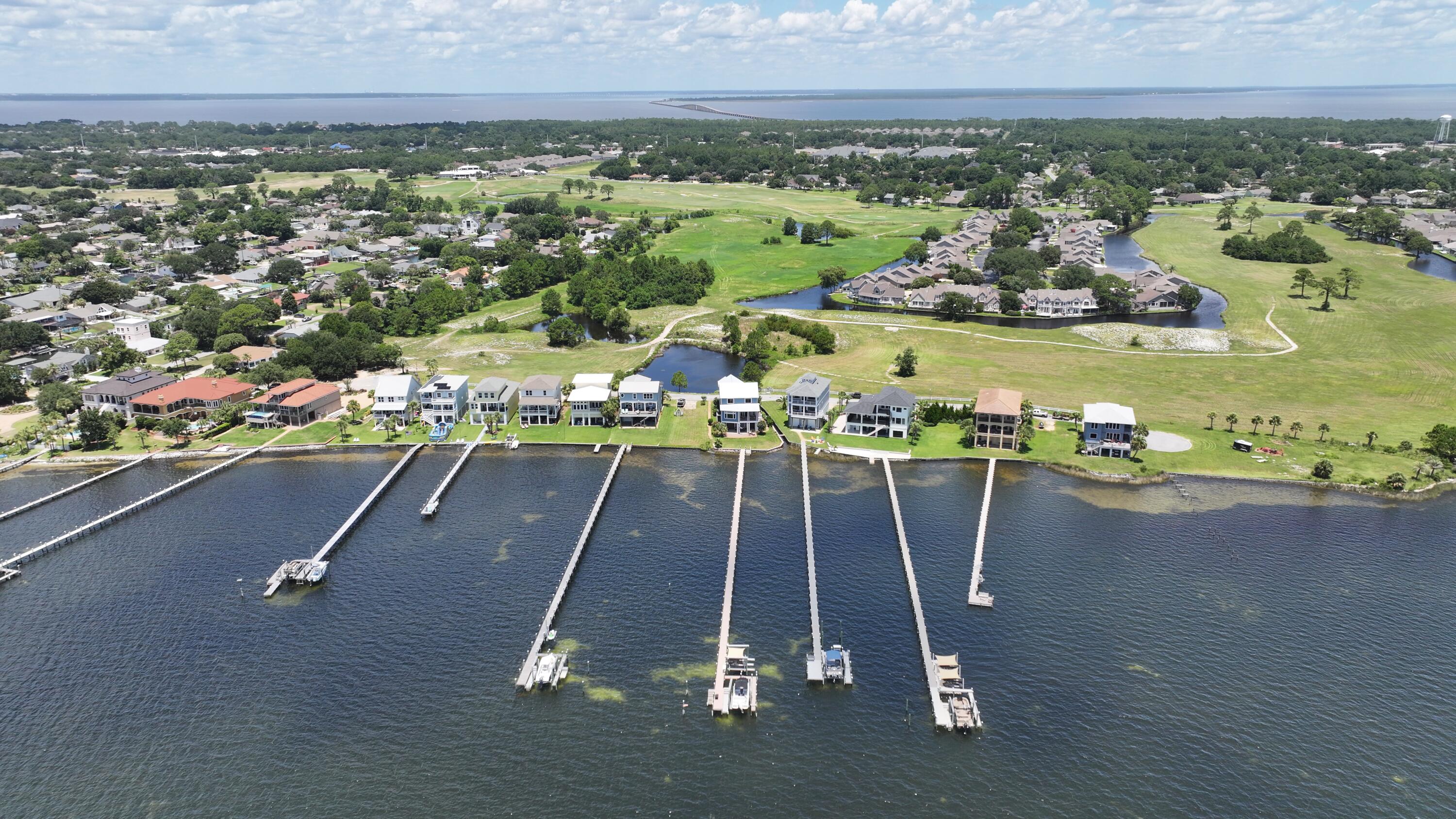 SEA SHADOW - Residential