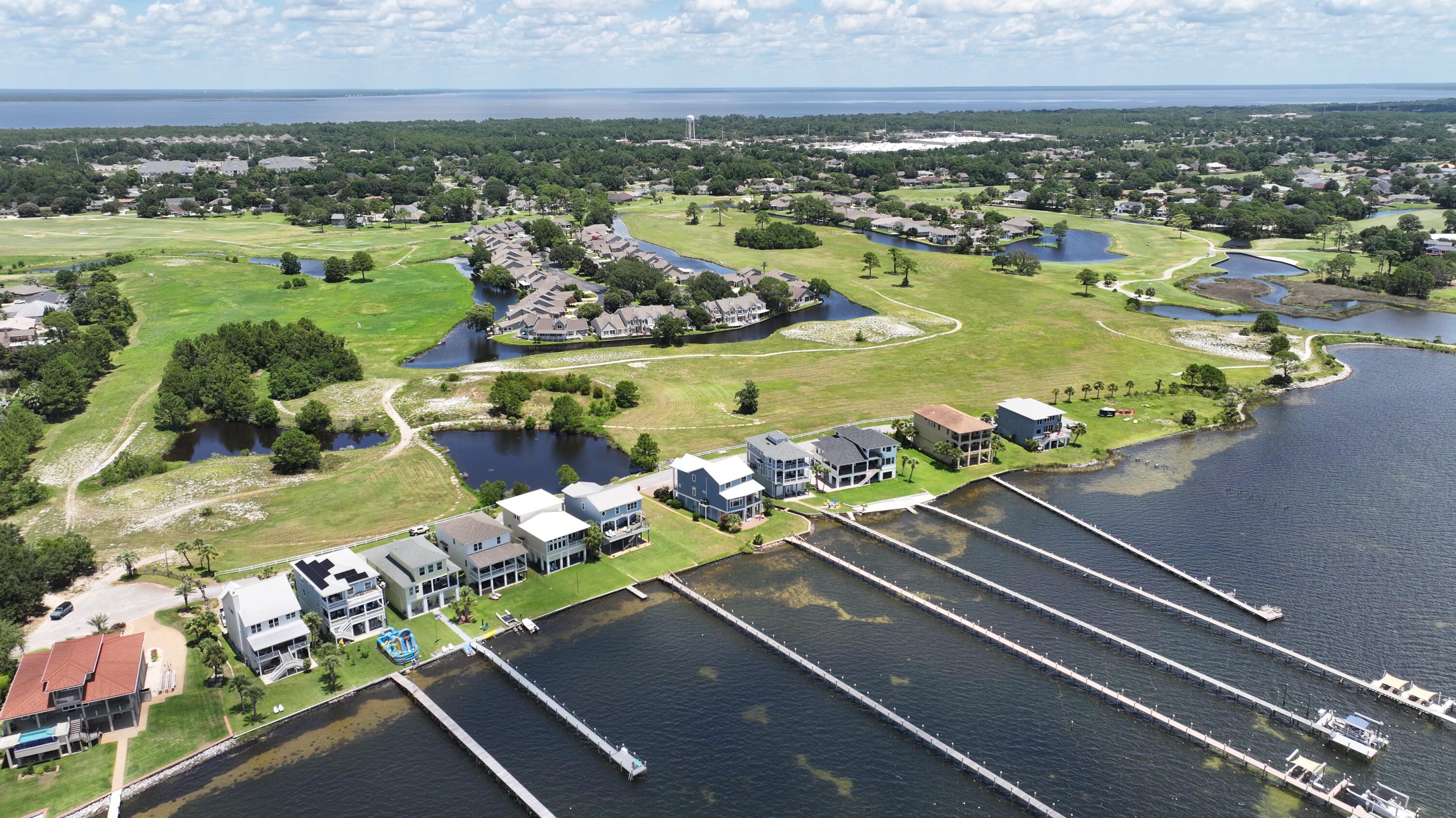SEA SHADOW - Residential