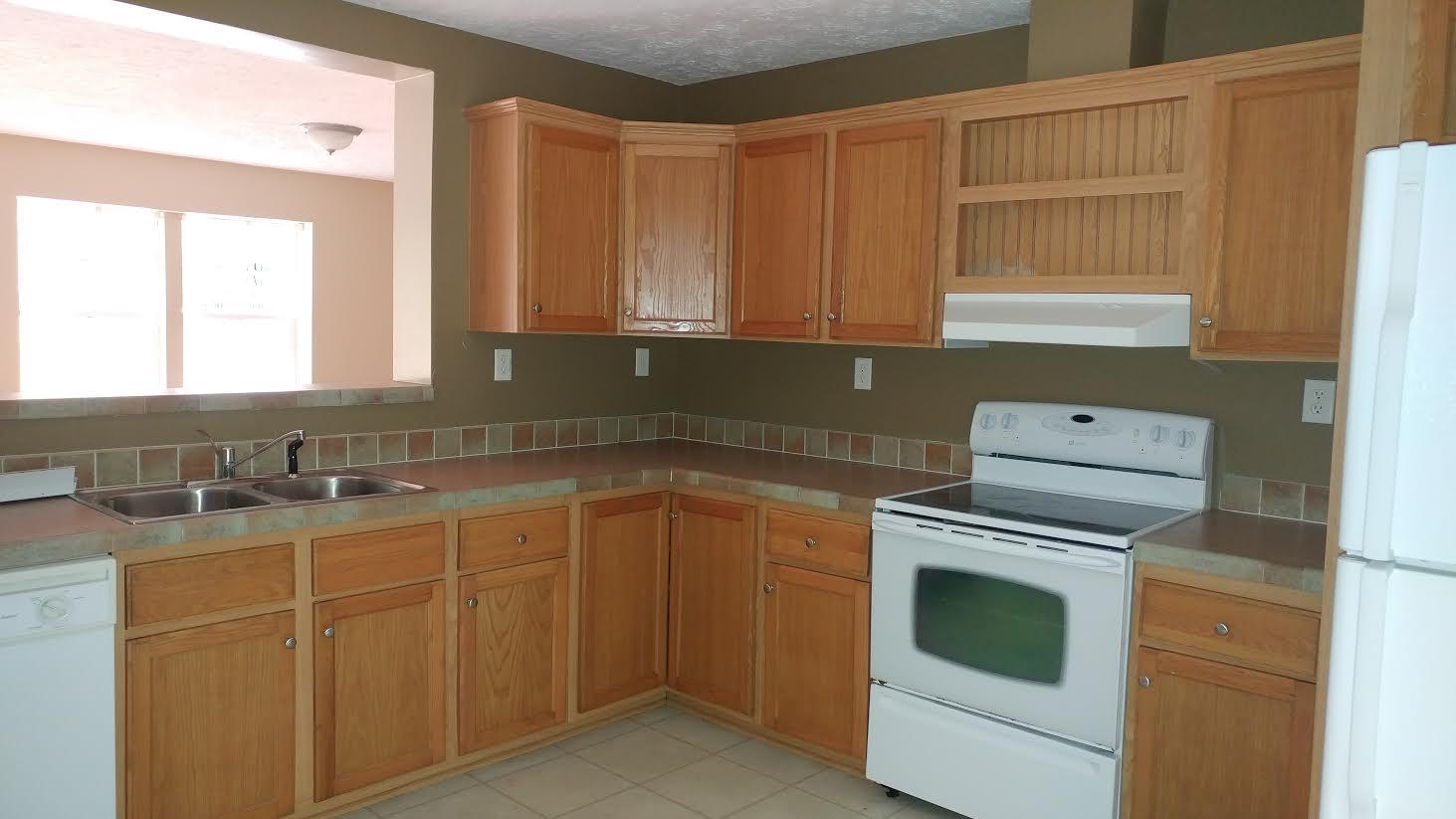 OAKWOOD HILLS UNIT 1 - Residential