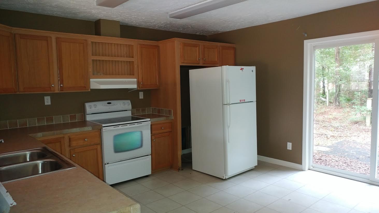 OAKWOOD HILLS UNIT 1 - Residential