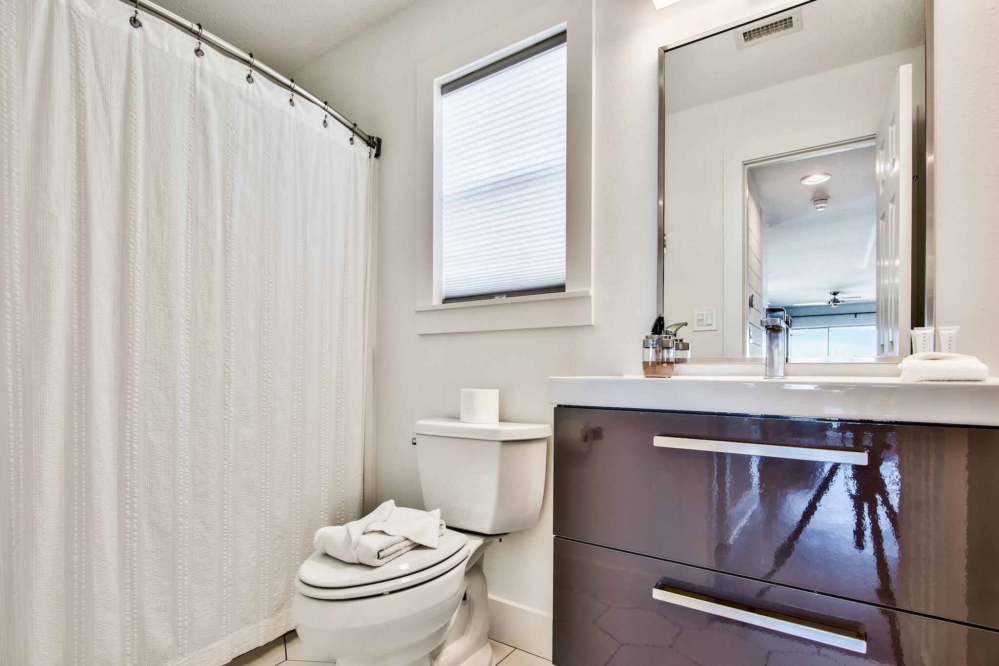 BEACHSIDE VILLAS CONDO - Residential