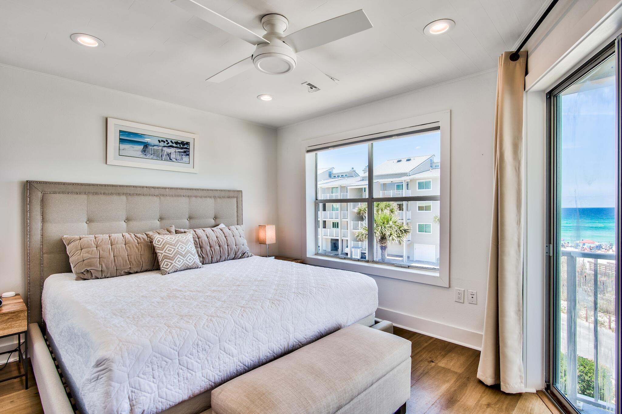 BEACHSIDE VILLAS CONDO - Residential