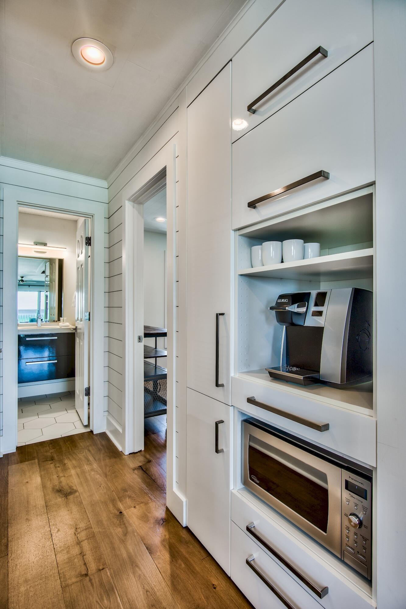 BEACHSIDE VILLAS CONDO - Residential